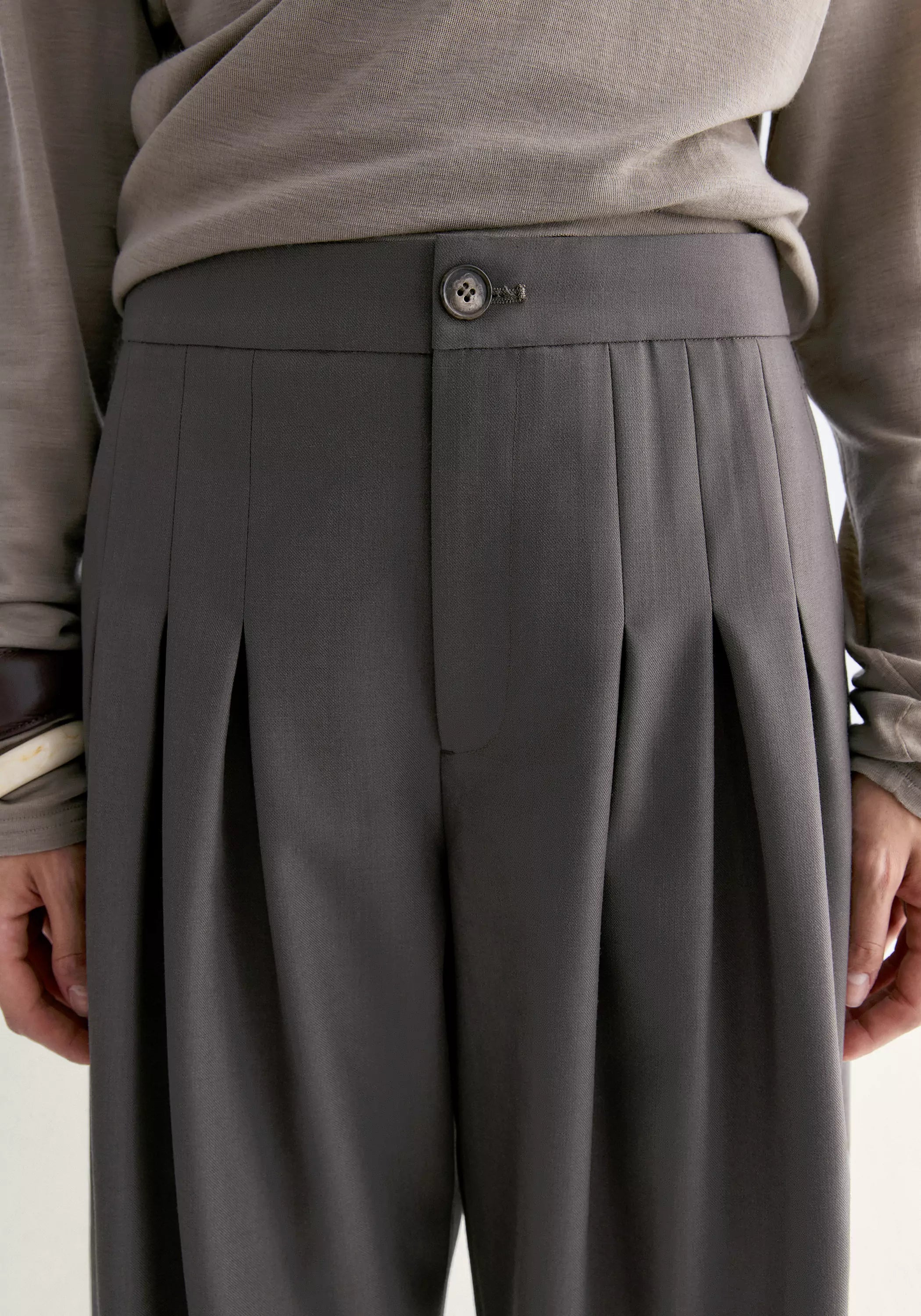 #color_raw umber