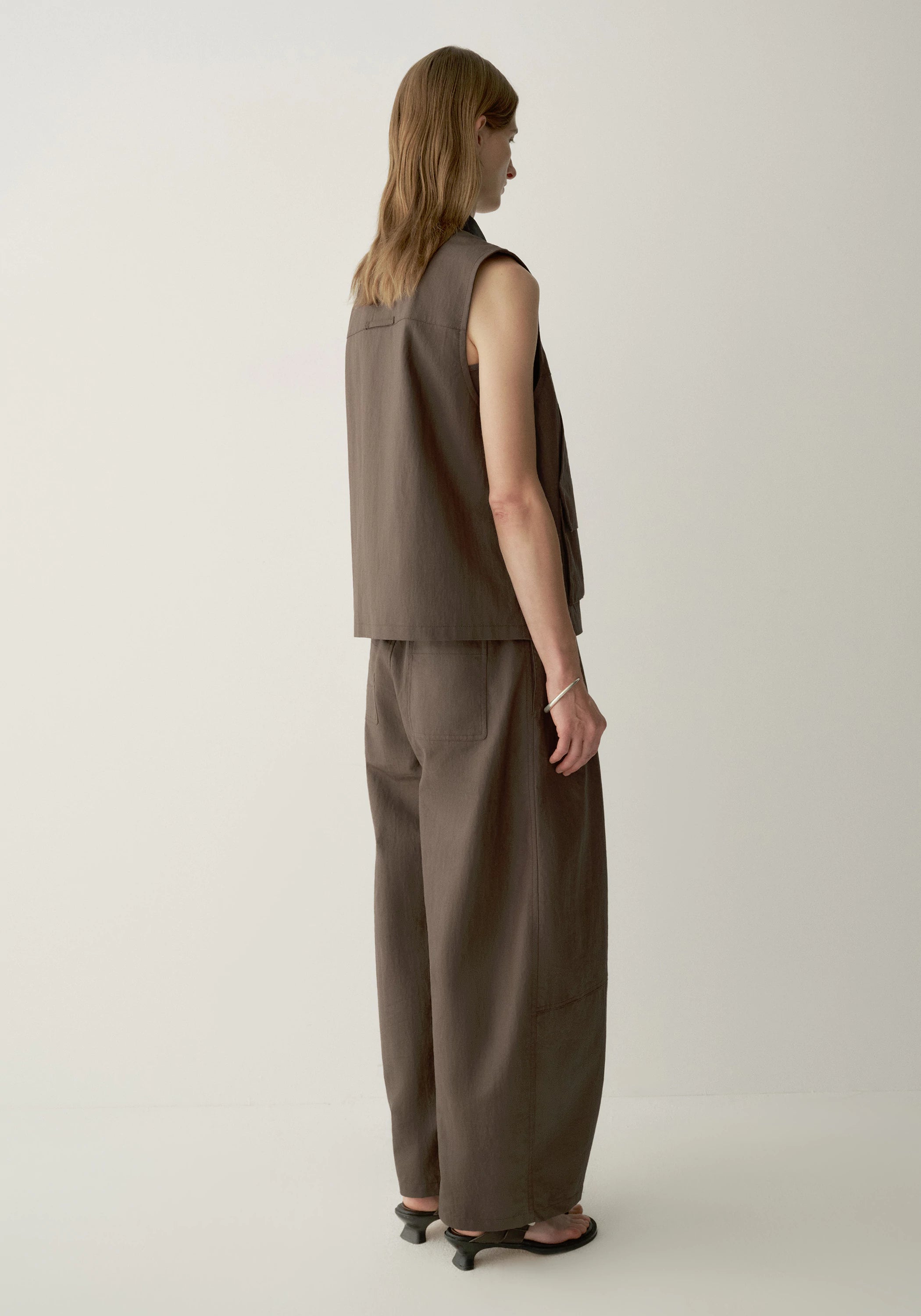 #color_earth brown
