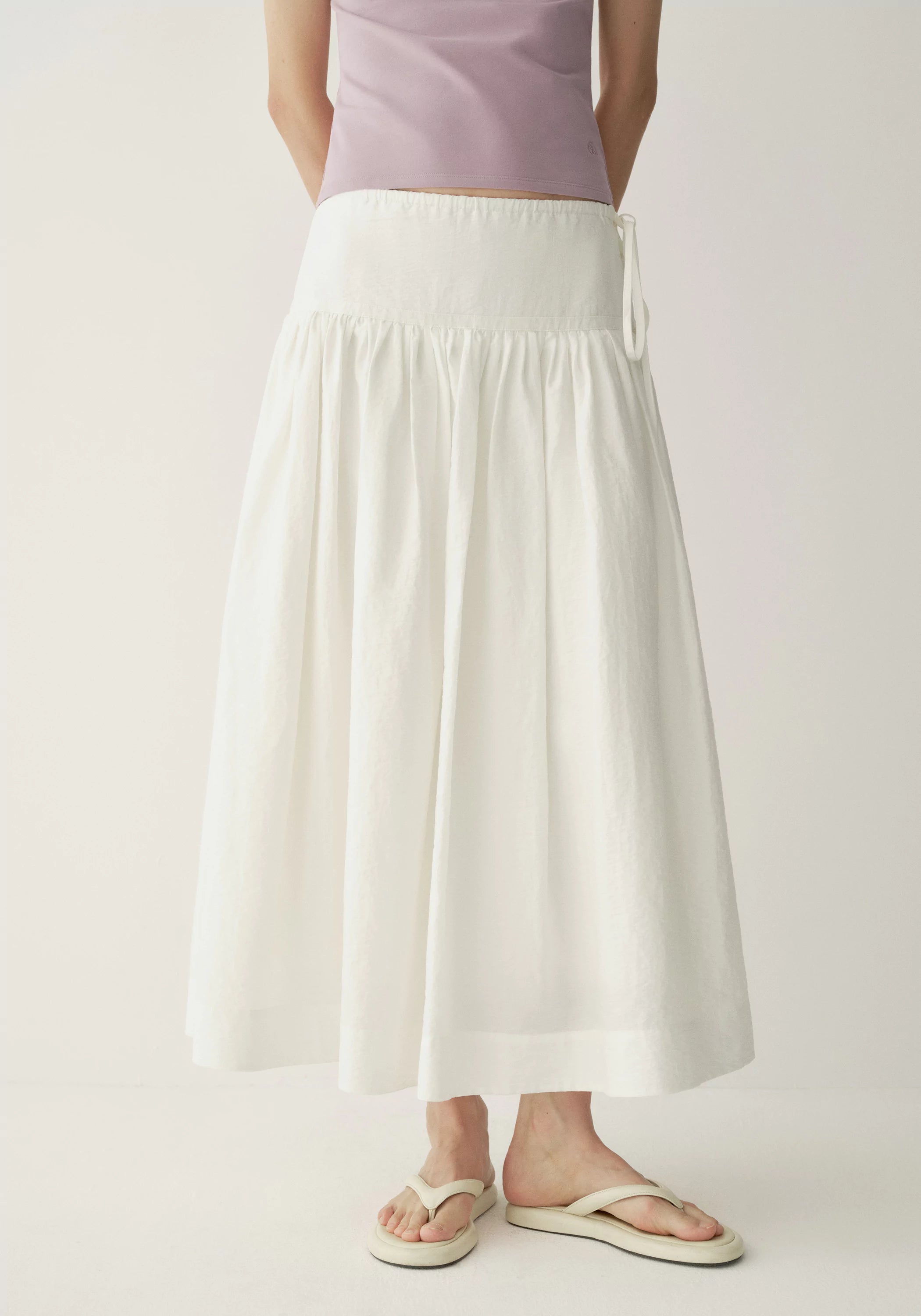 #color_off white