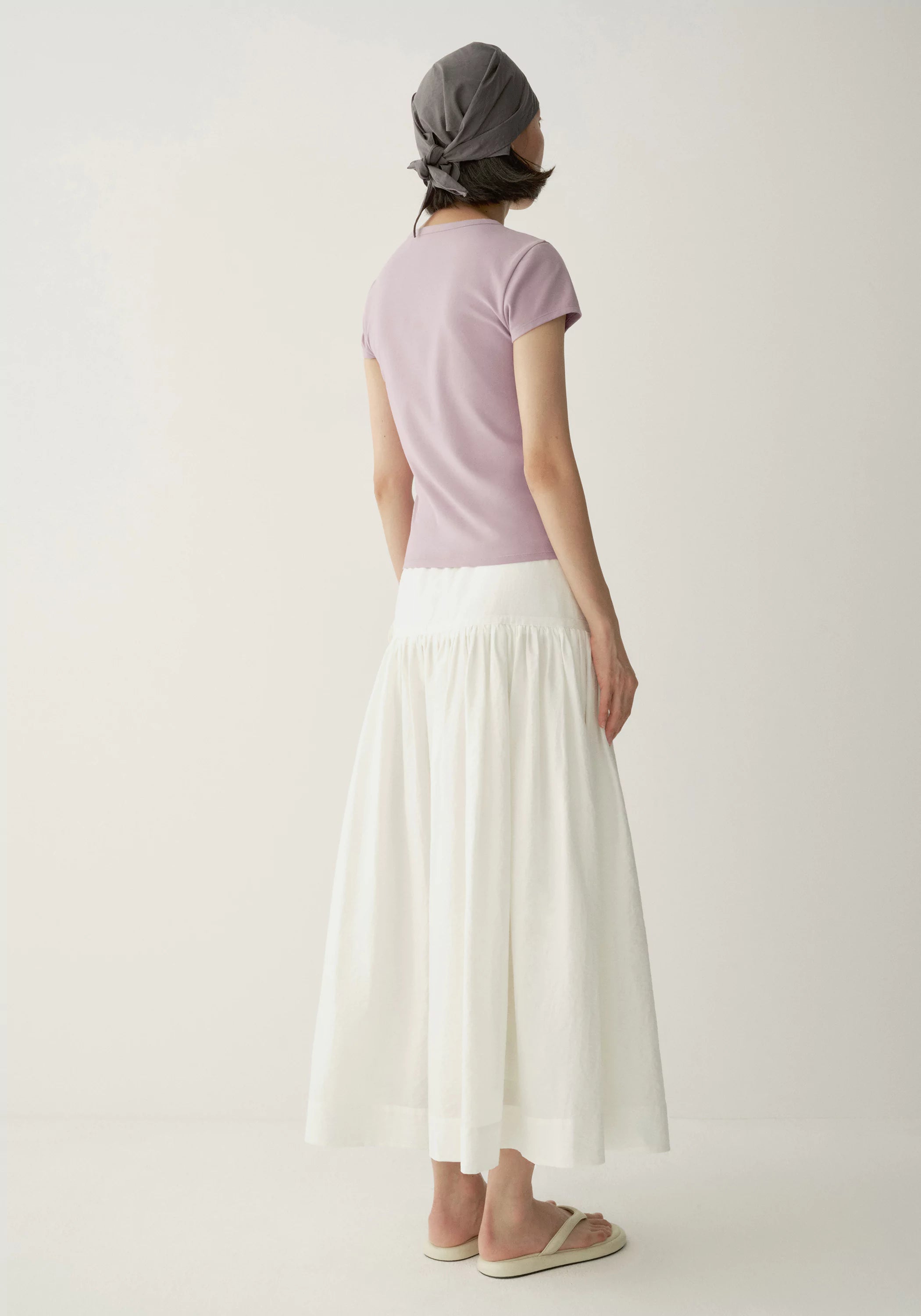 #color_off white