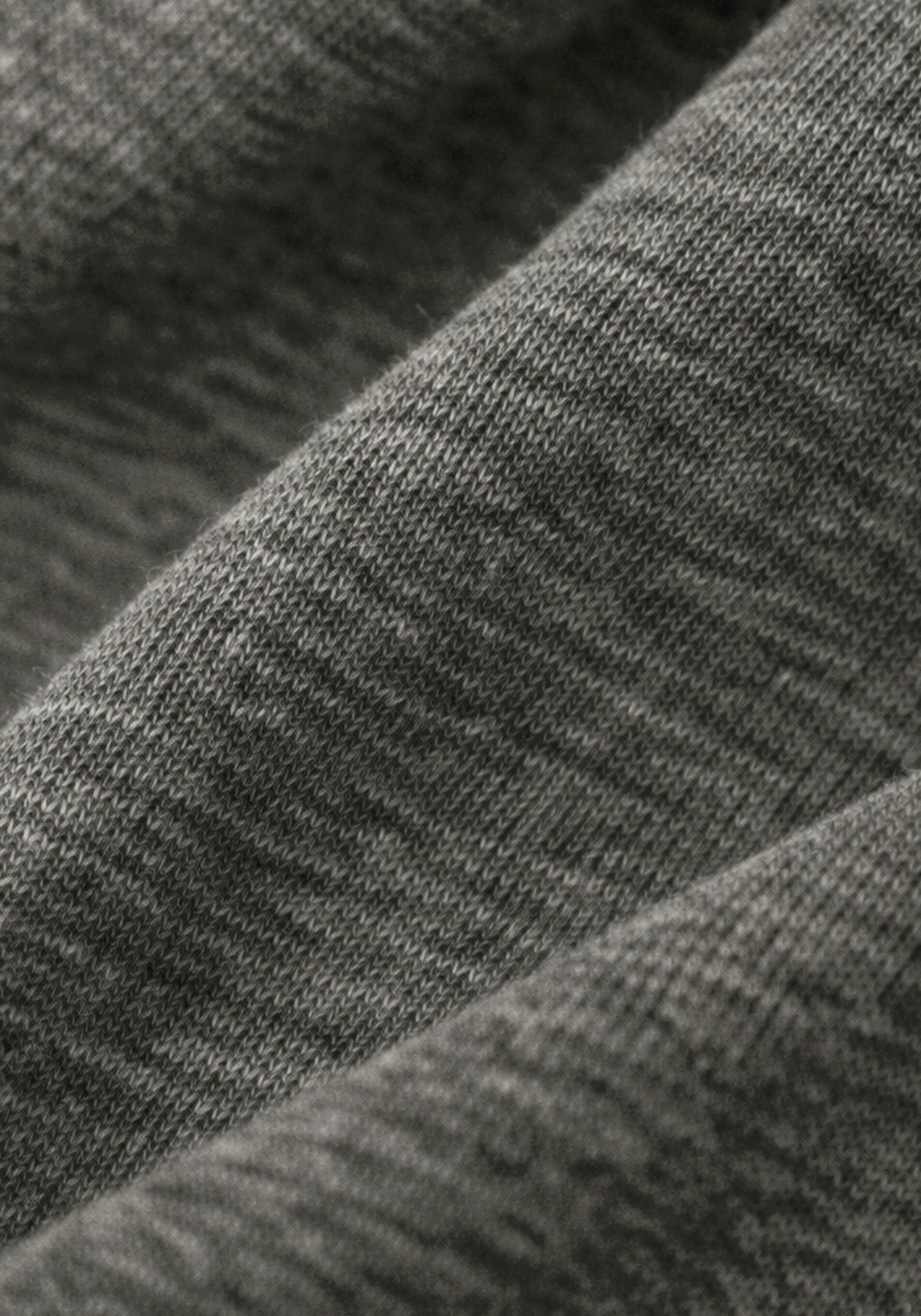 #color_charcoal
