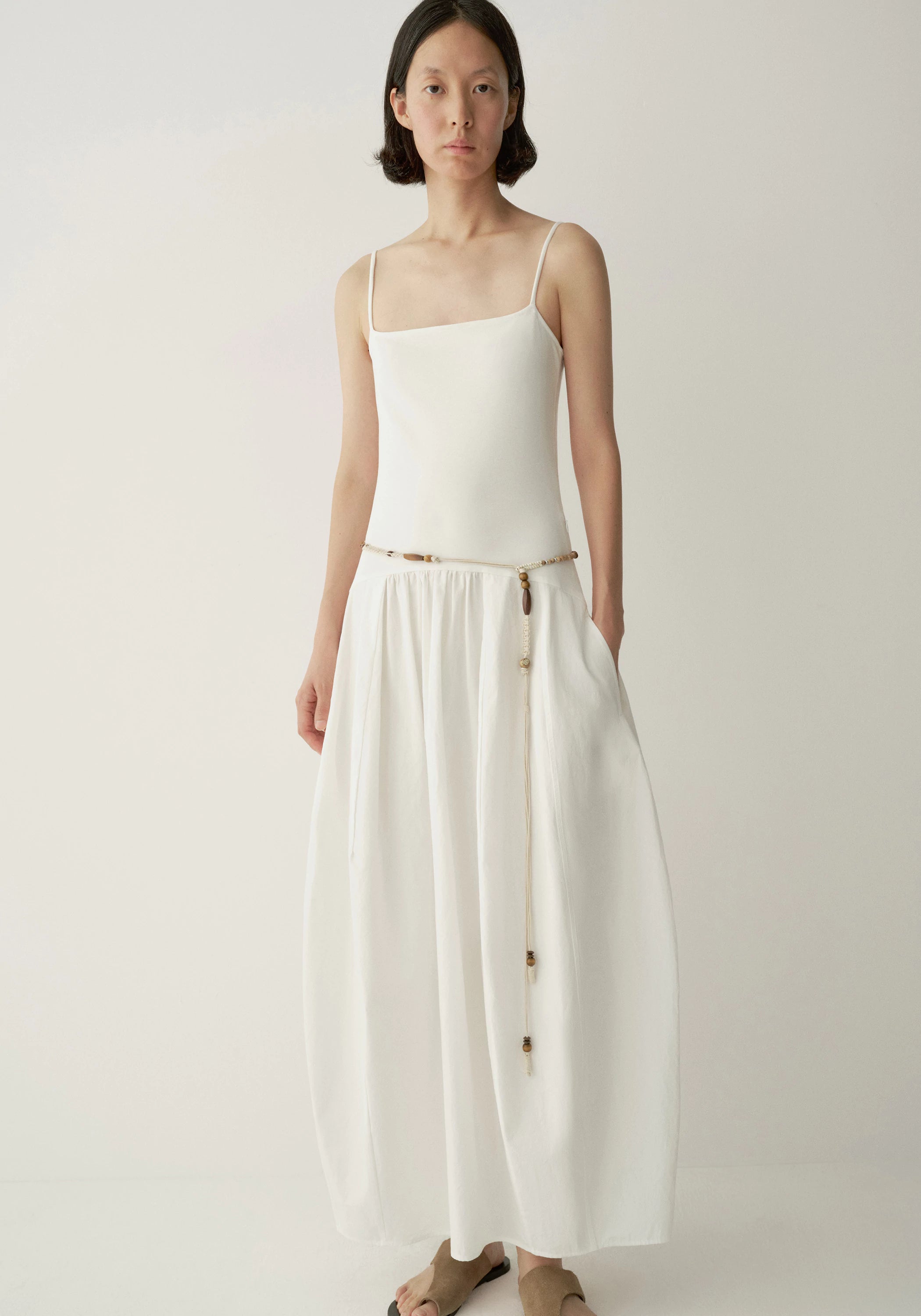 #color_off white