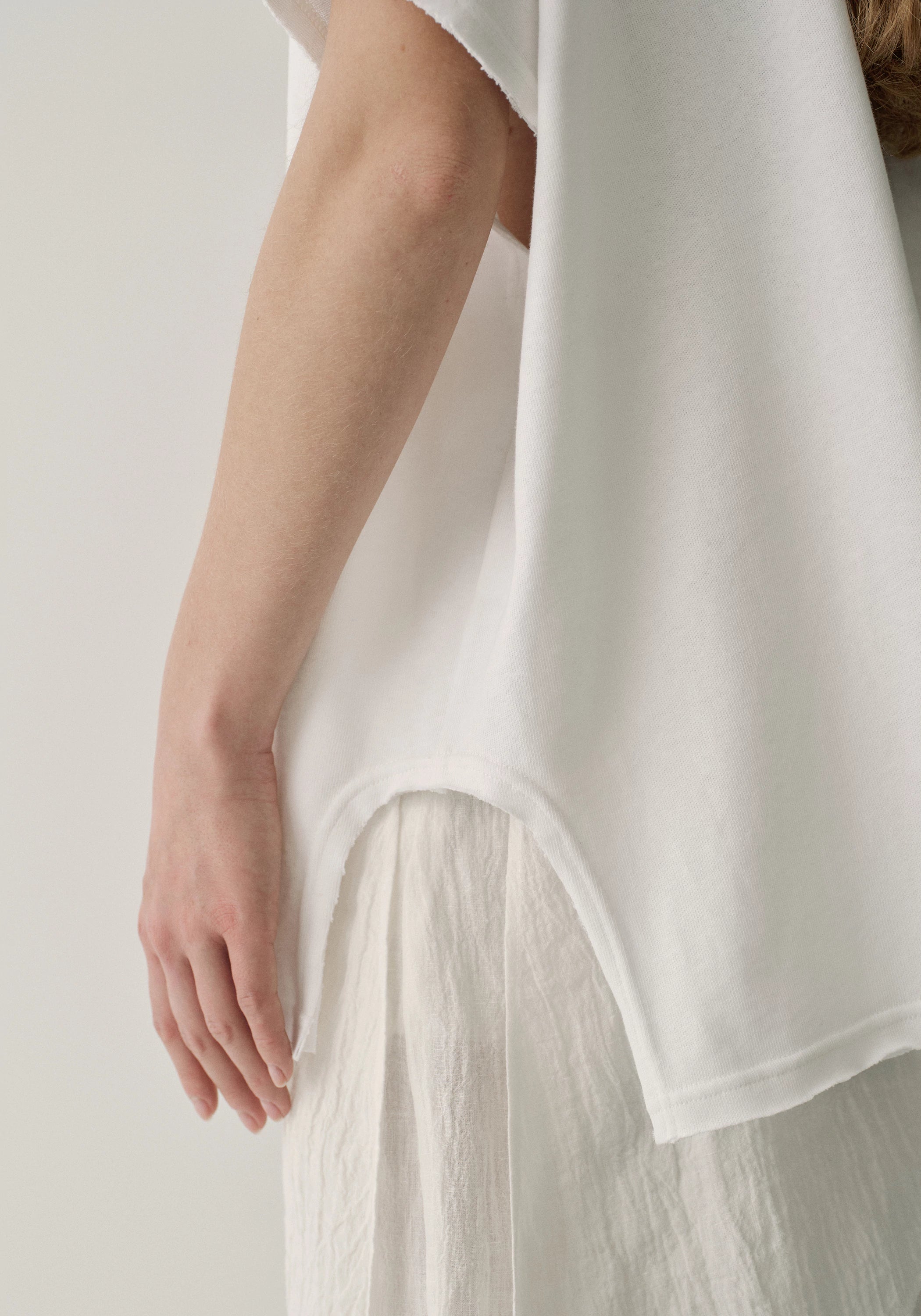 #color_off white