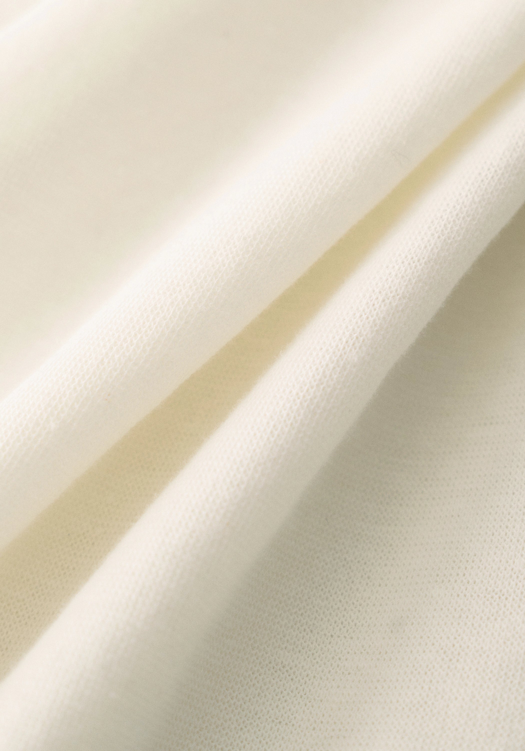 #color_off white