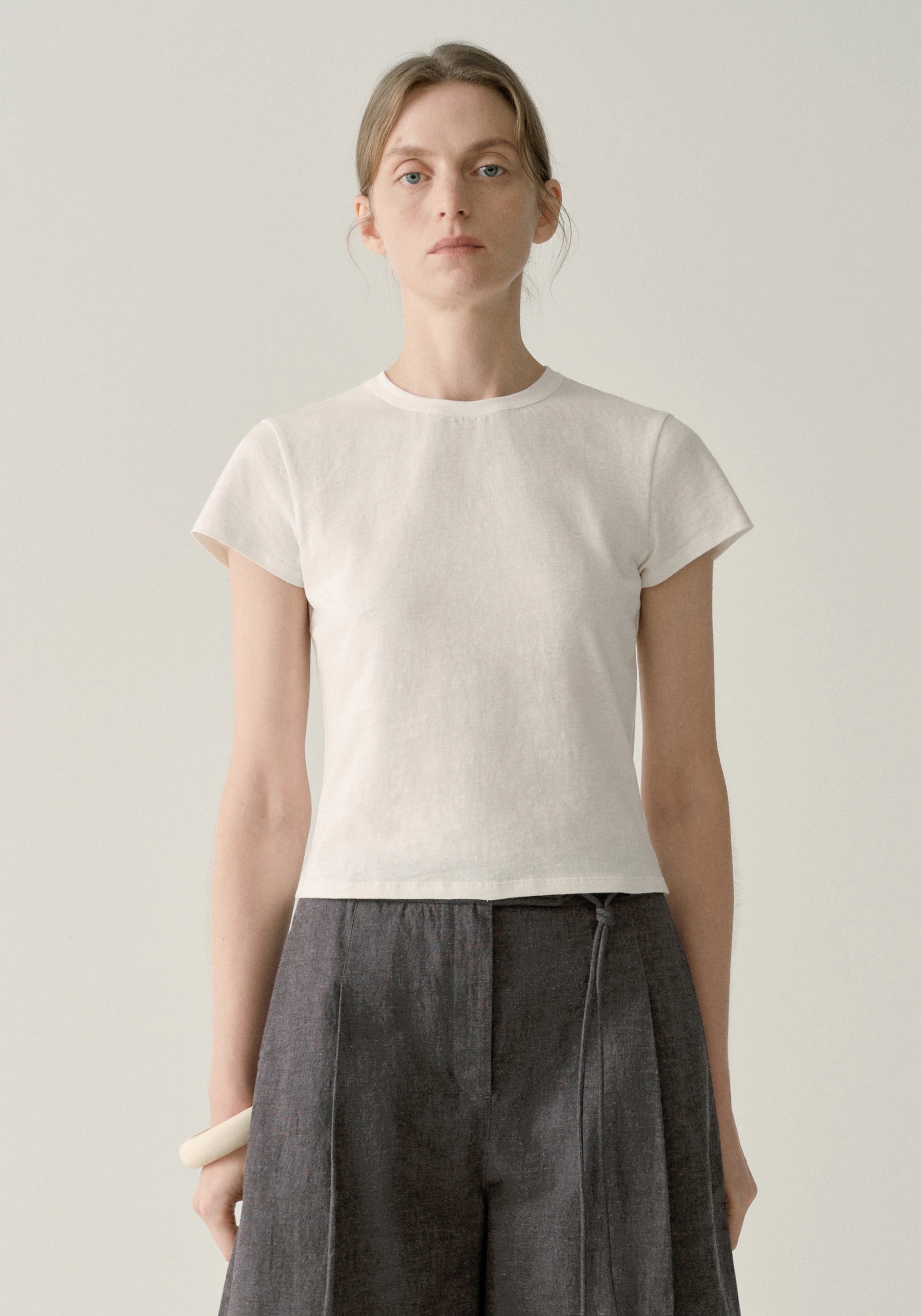 #color_off white