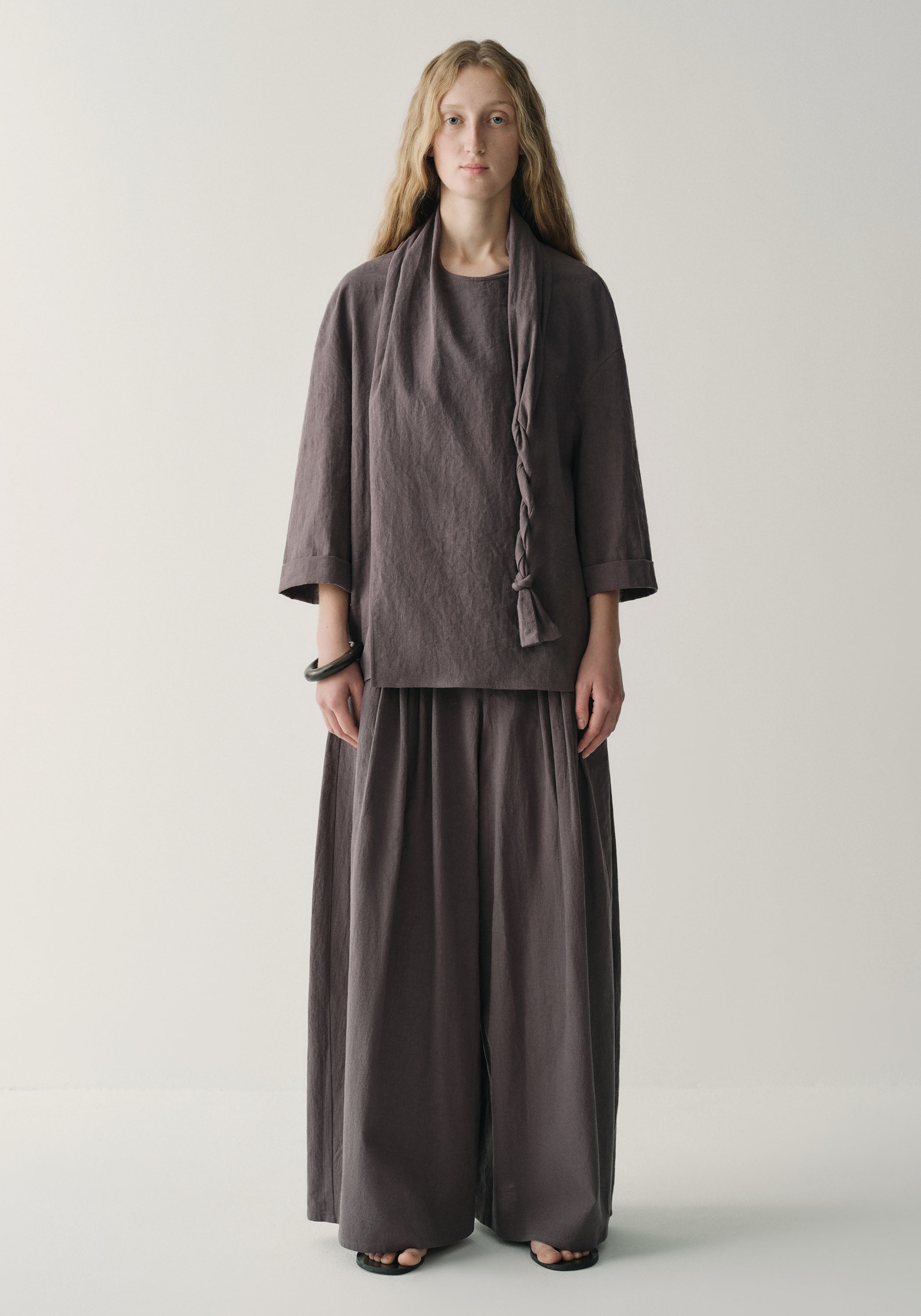 #color_plum brown