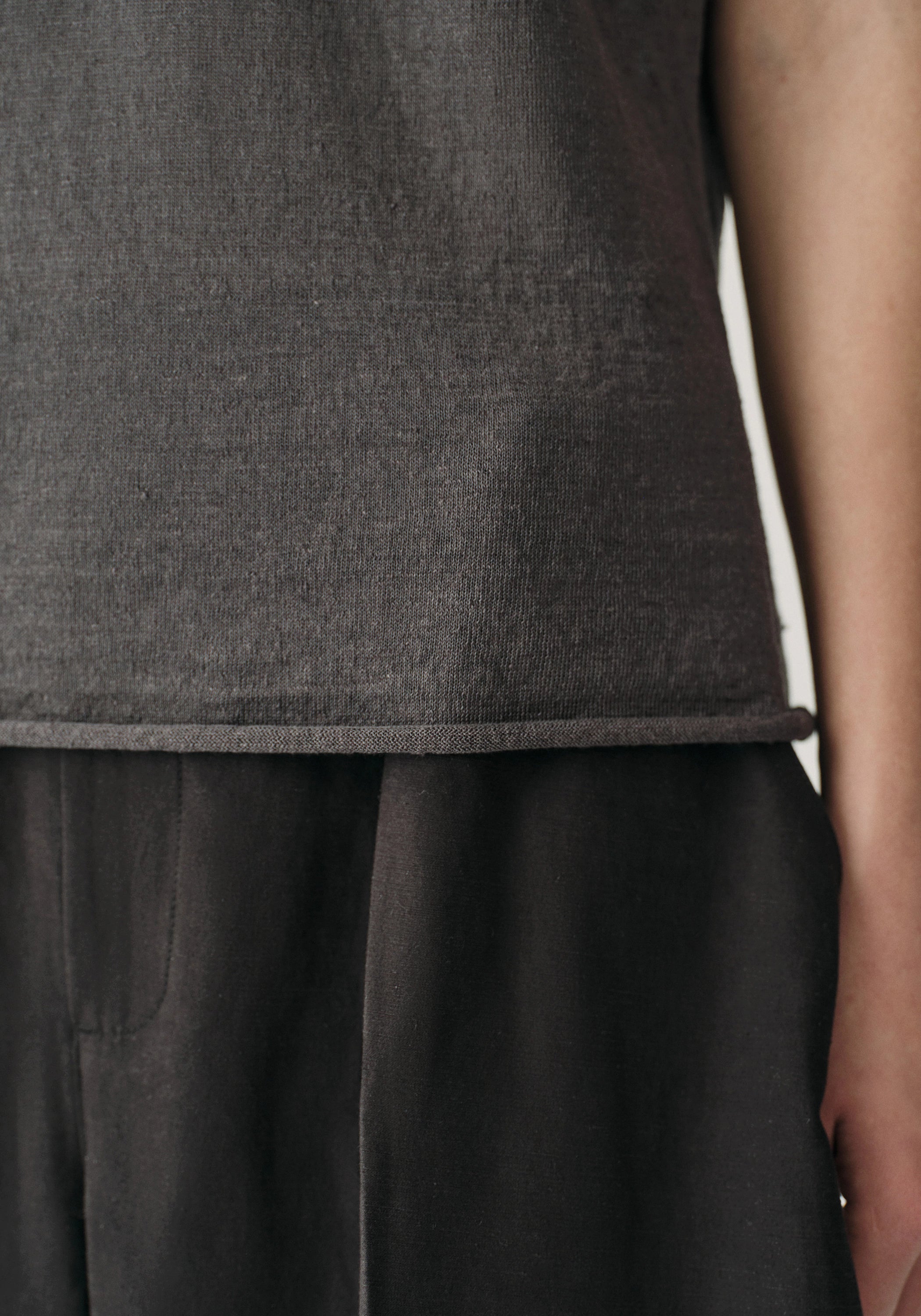 #color_dark gray