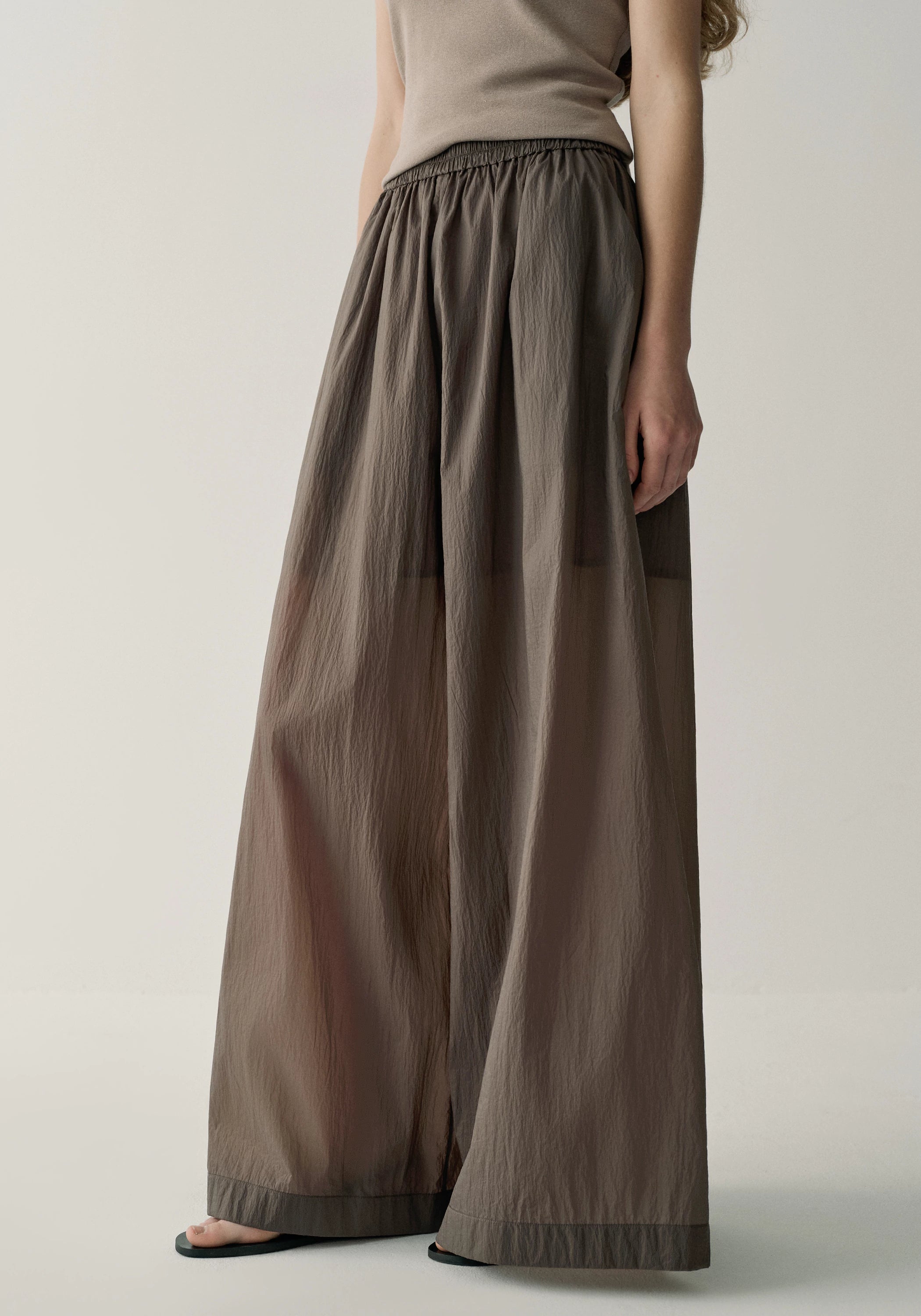 #color_raw umber