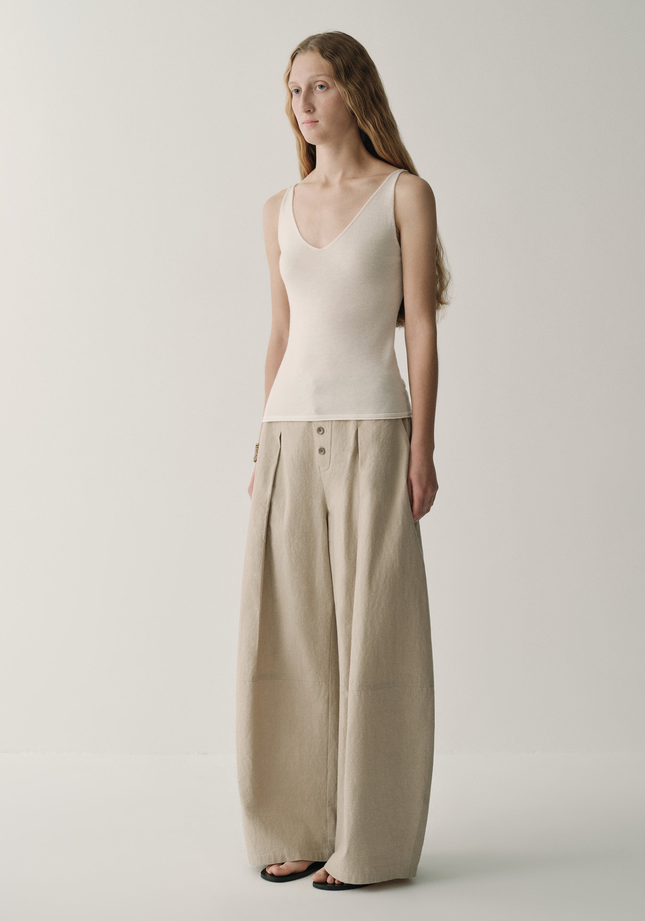 #color_ khaki
