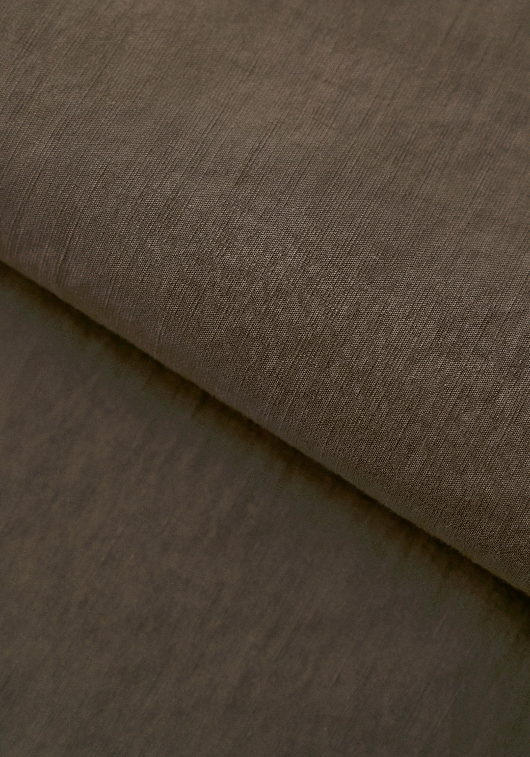 #color_olive brown