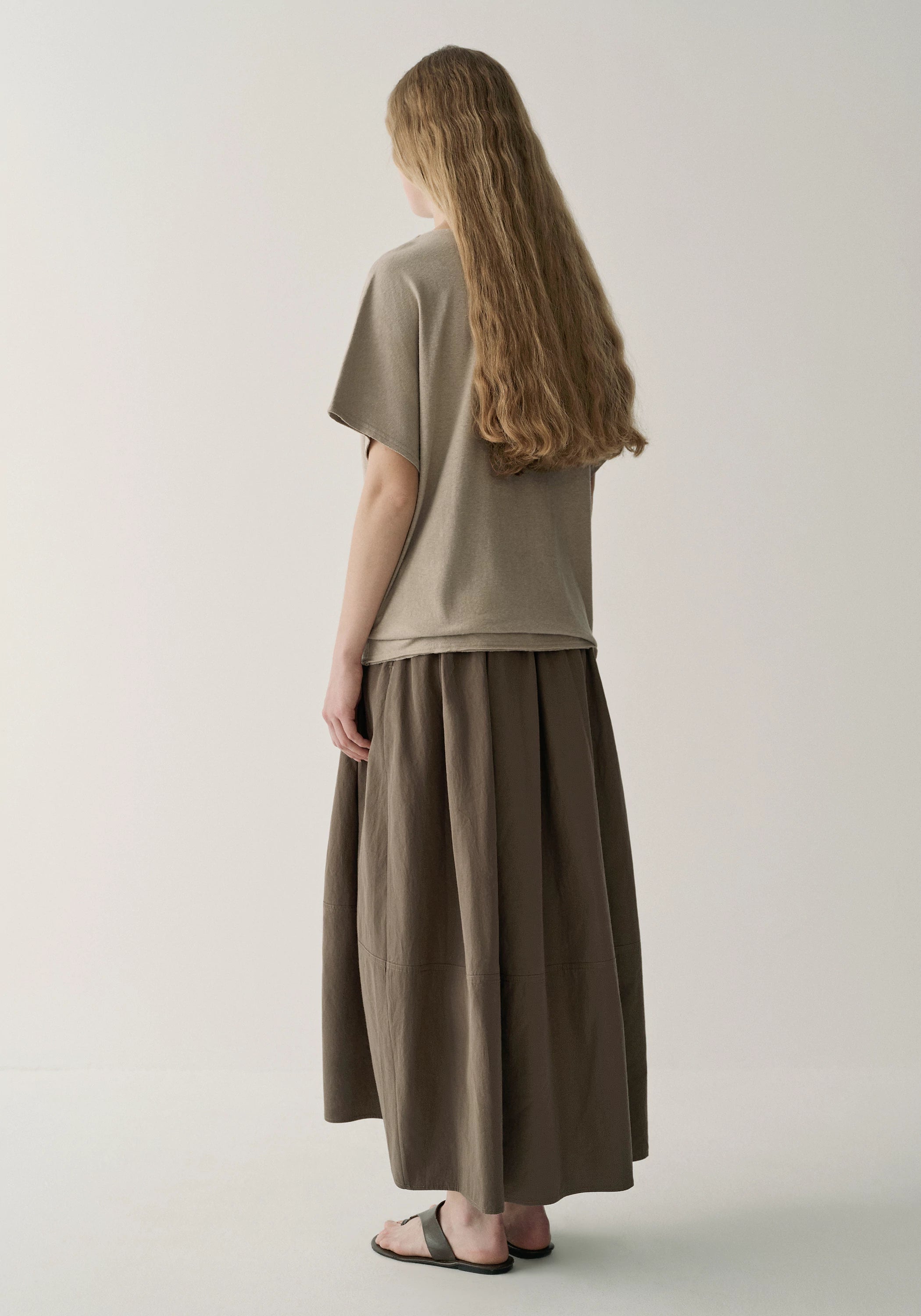 #color_raw umber