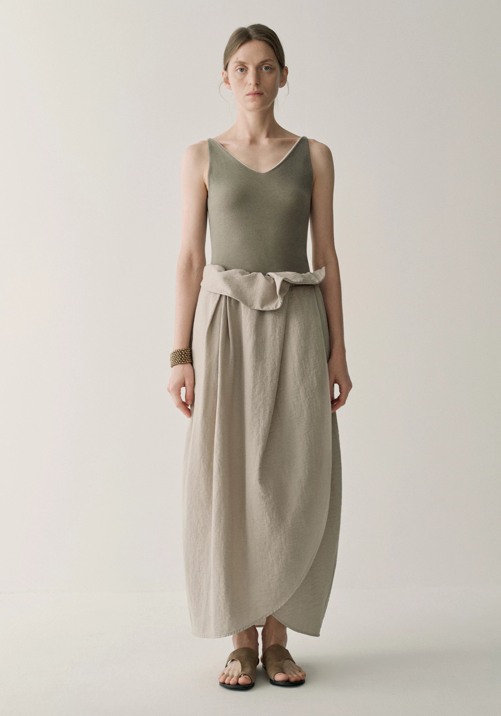 #color_light gray