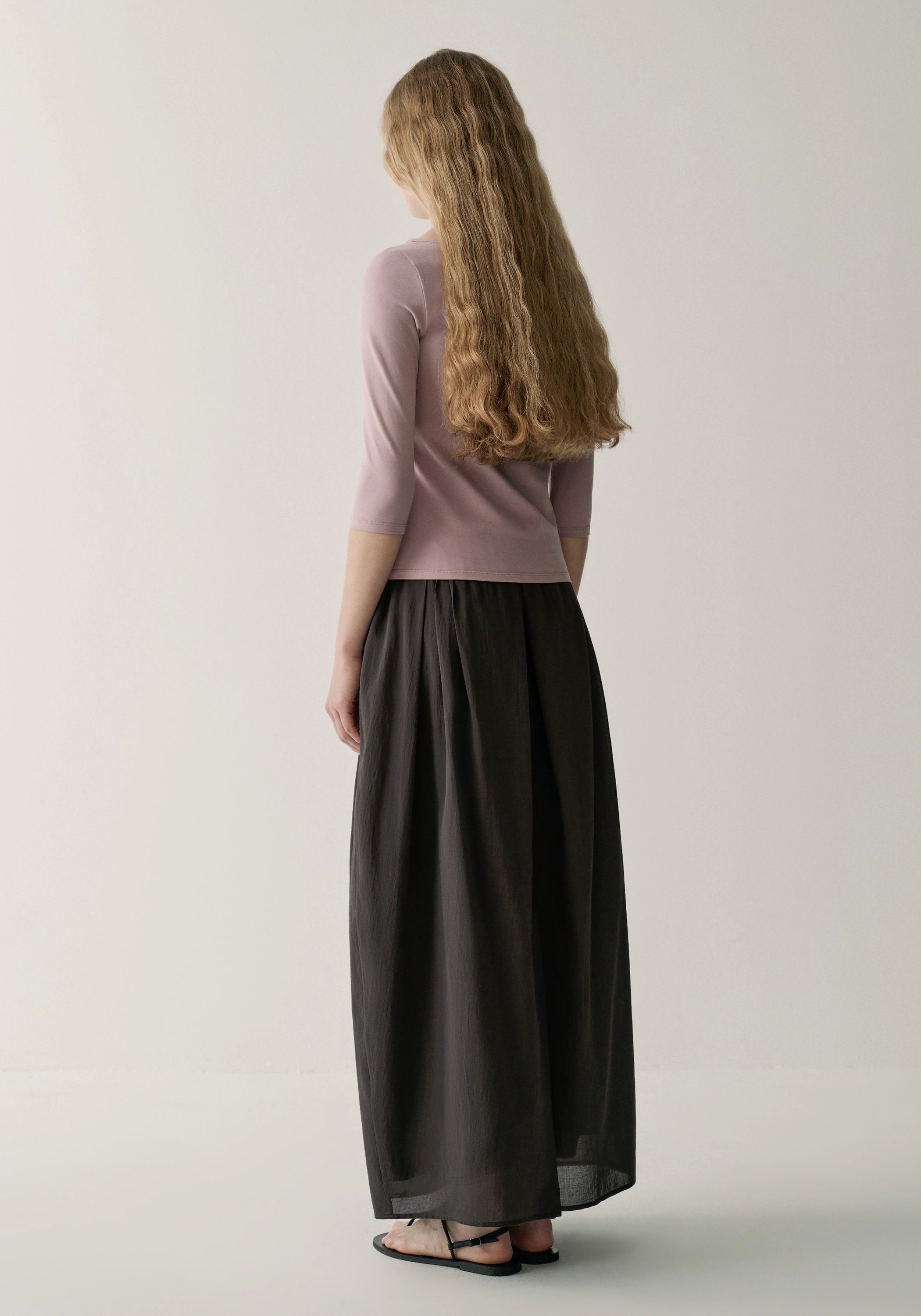 #color_dark gray