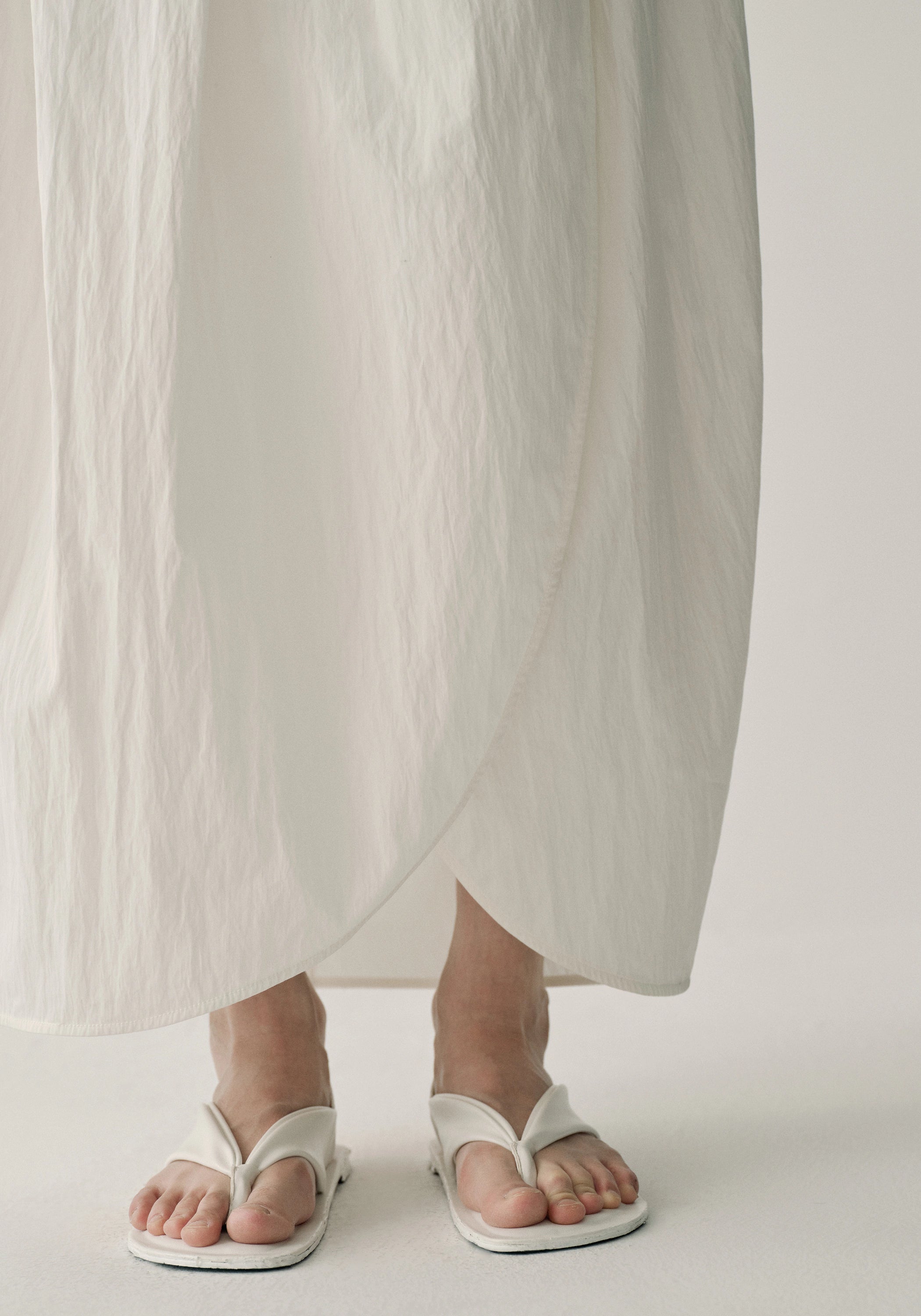 #color_off white