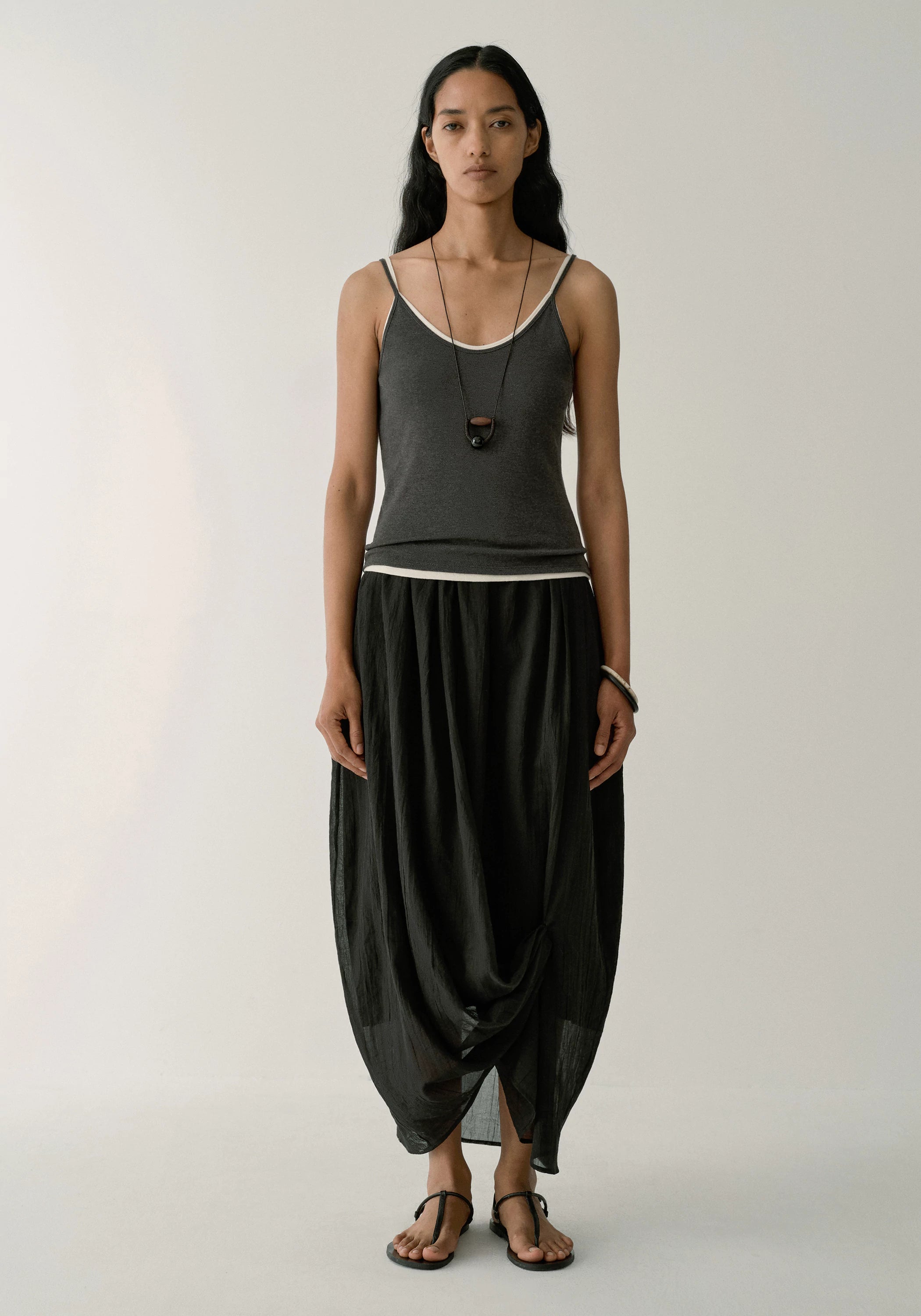 #color_dark gray
