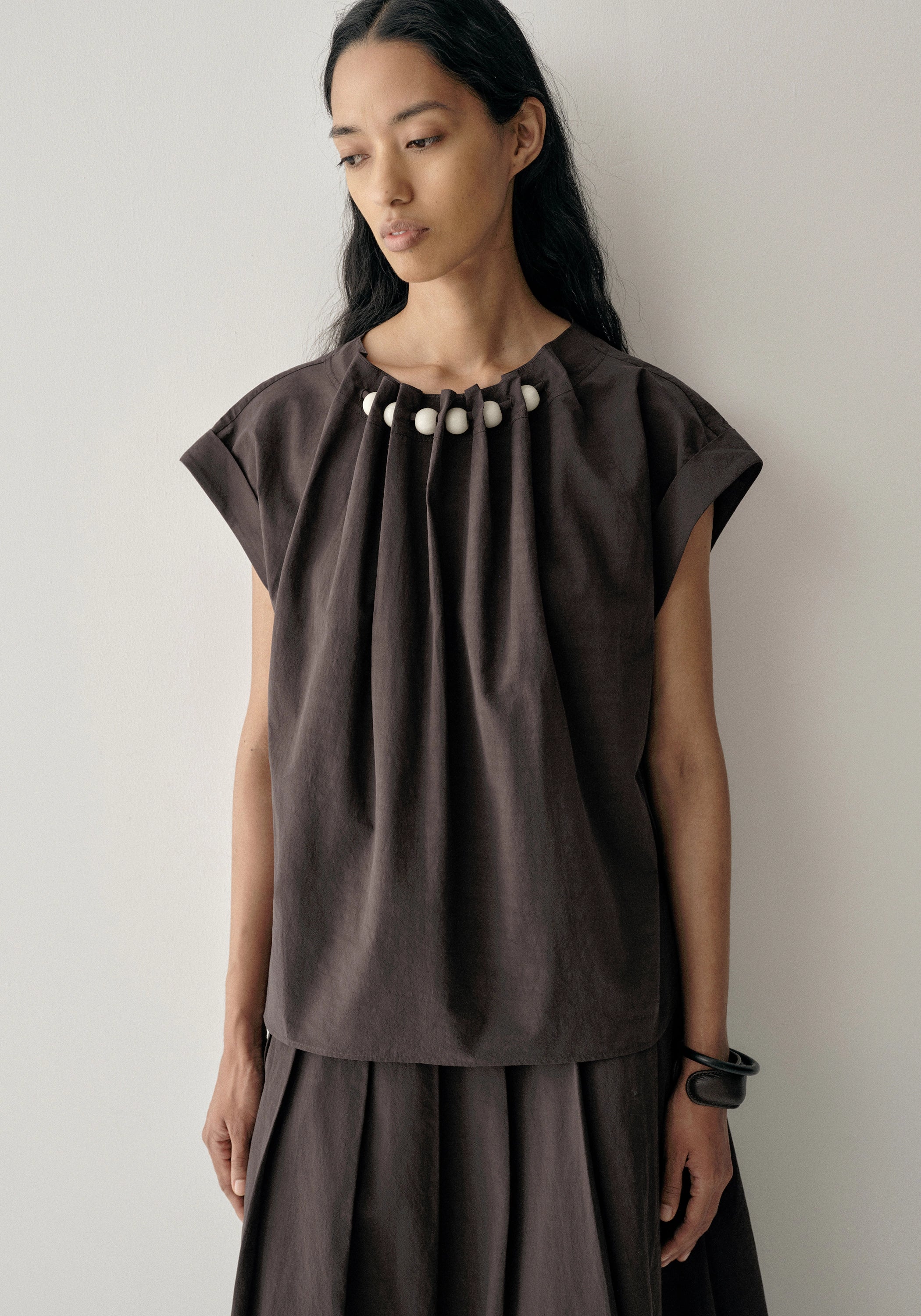 #color_raw umber