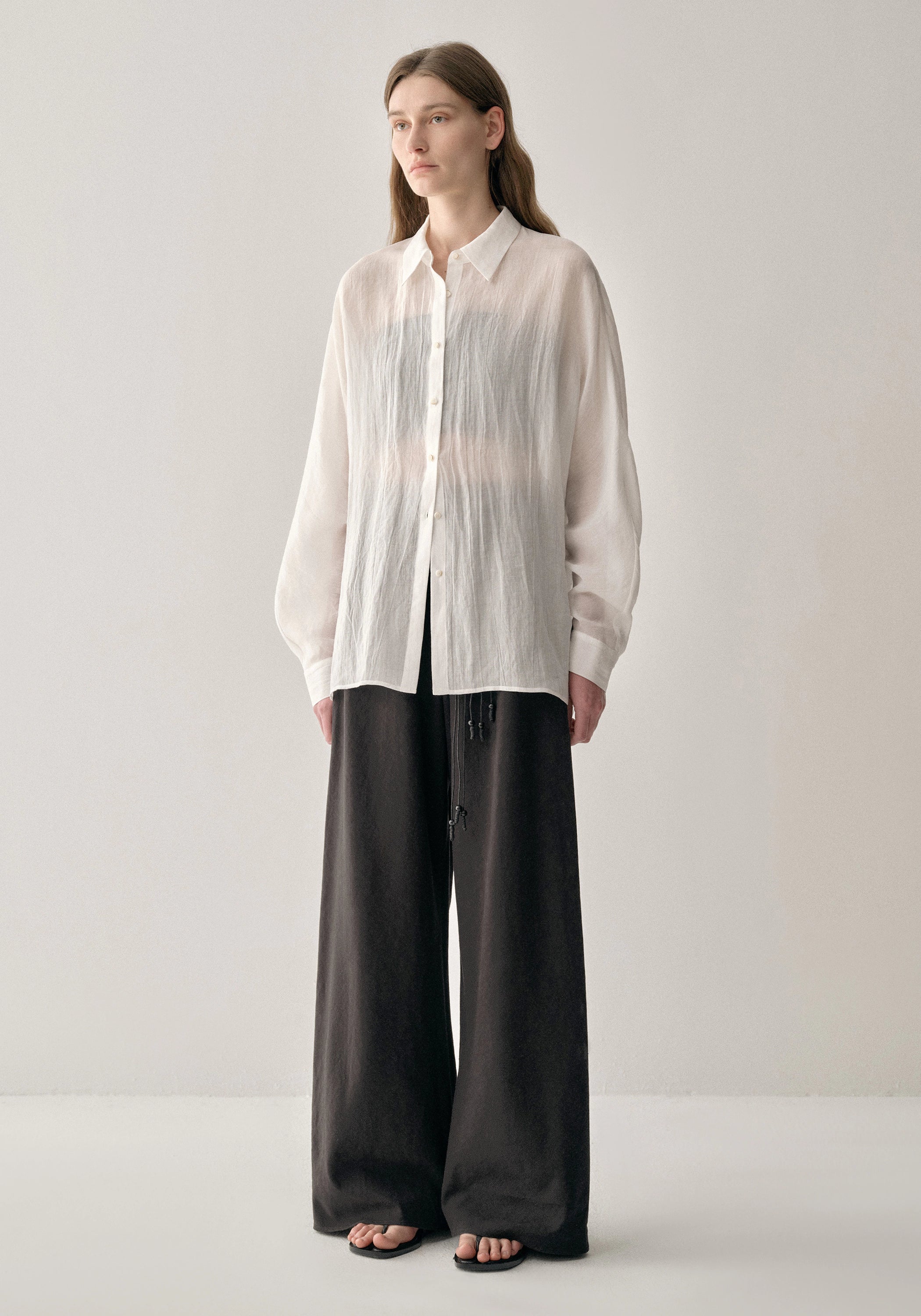 #color_off white