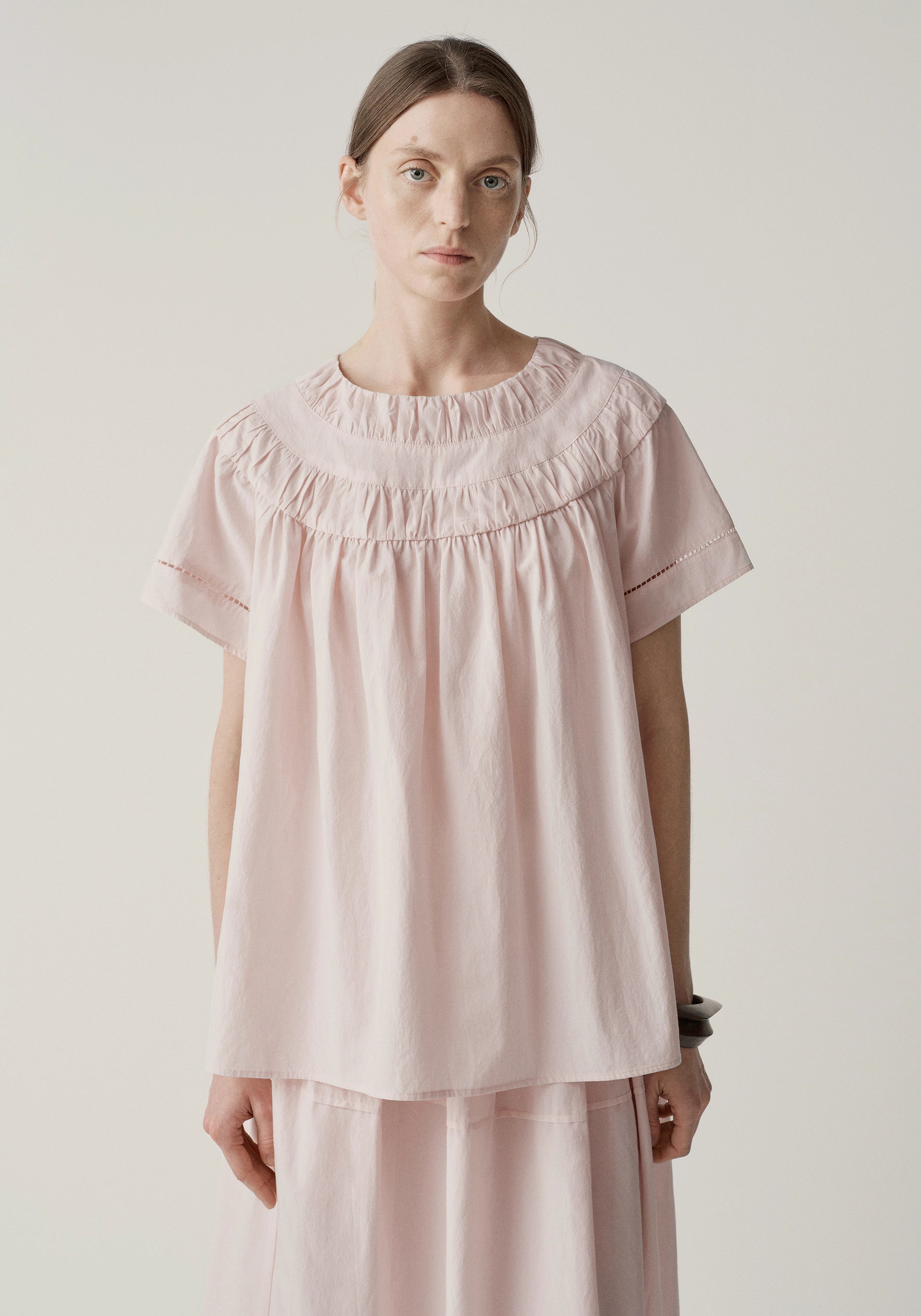 #color_light pink