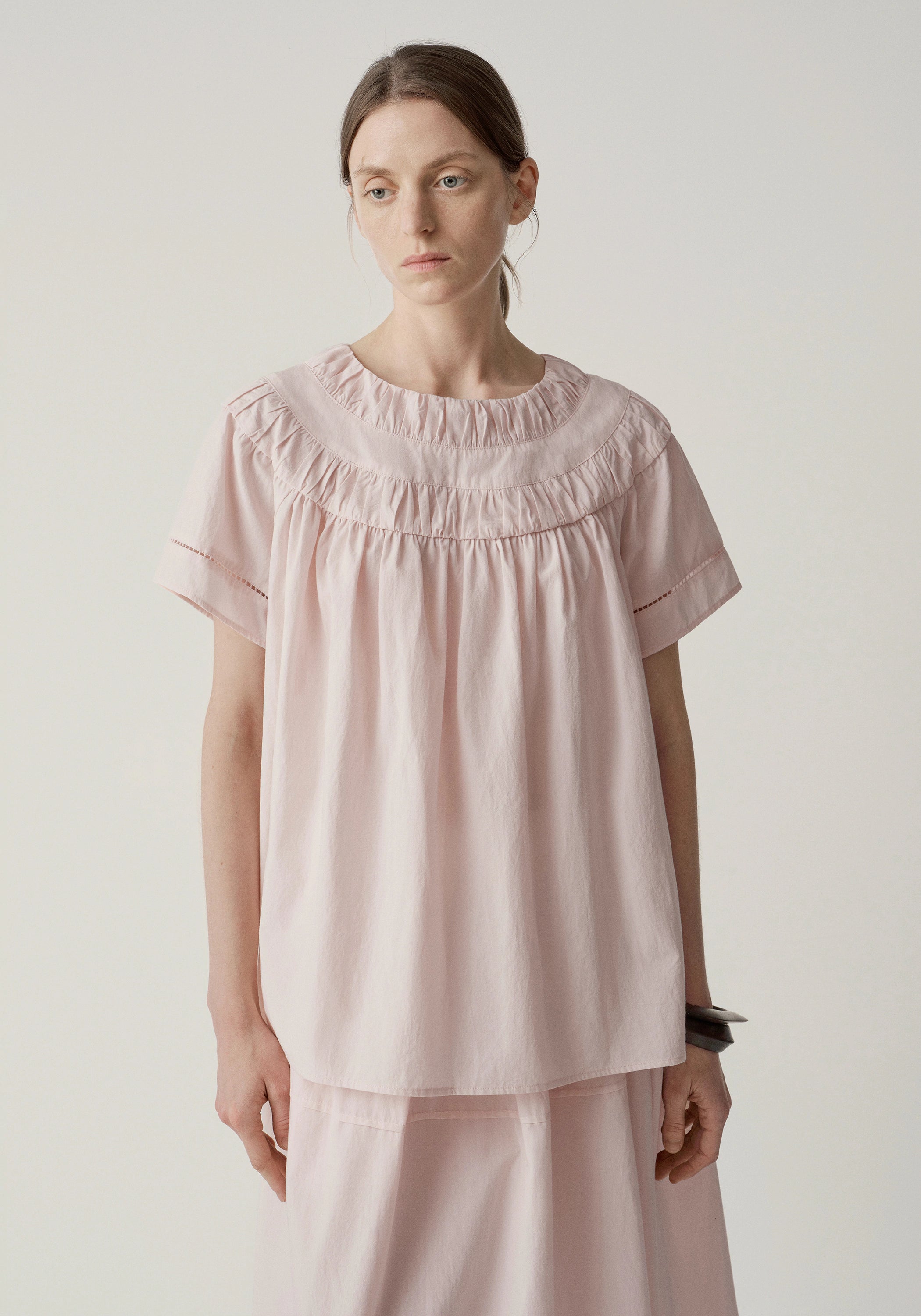 #color_light pink