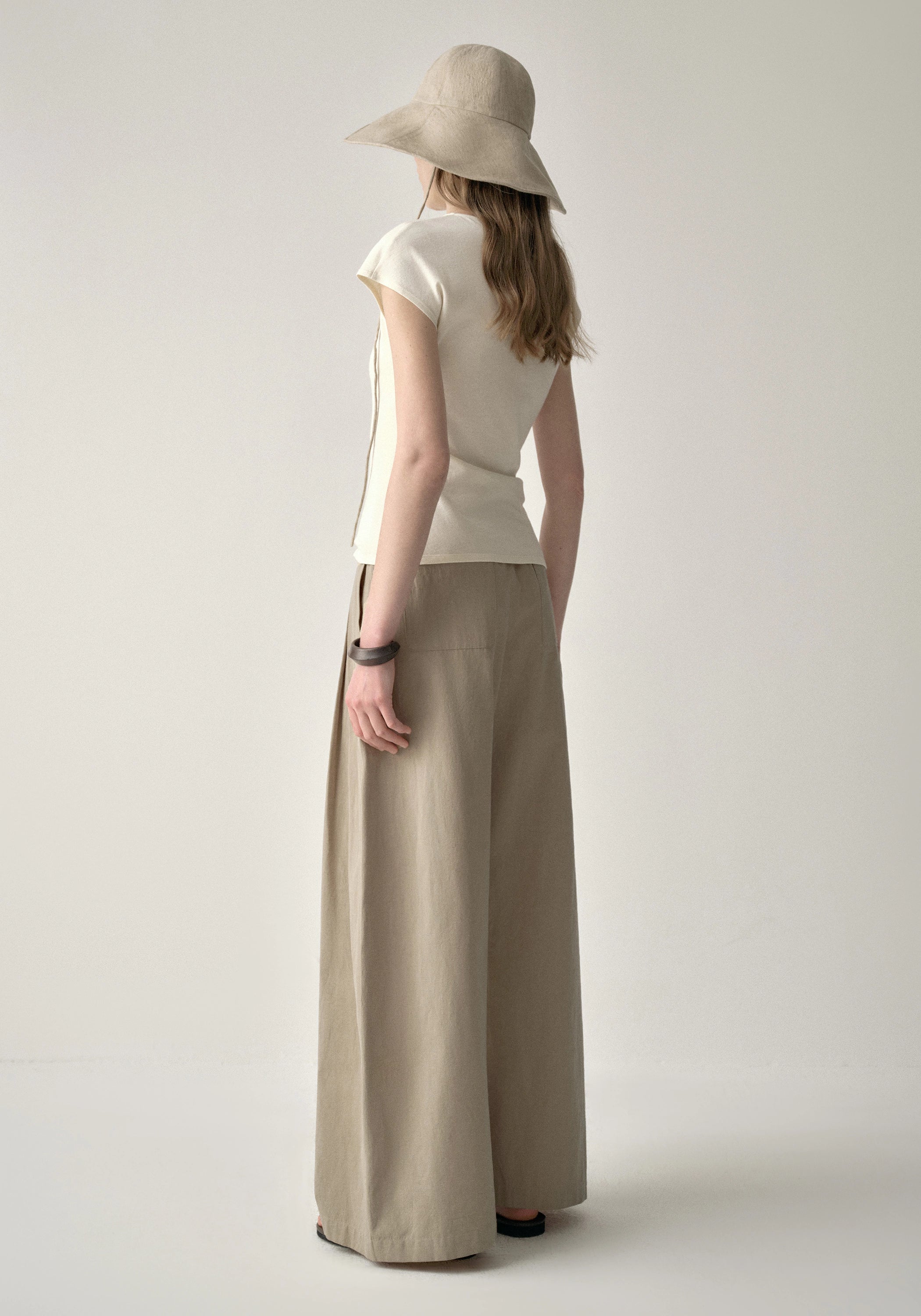 #color_khaki