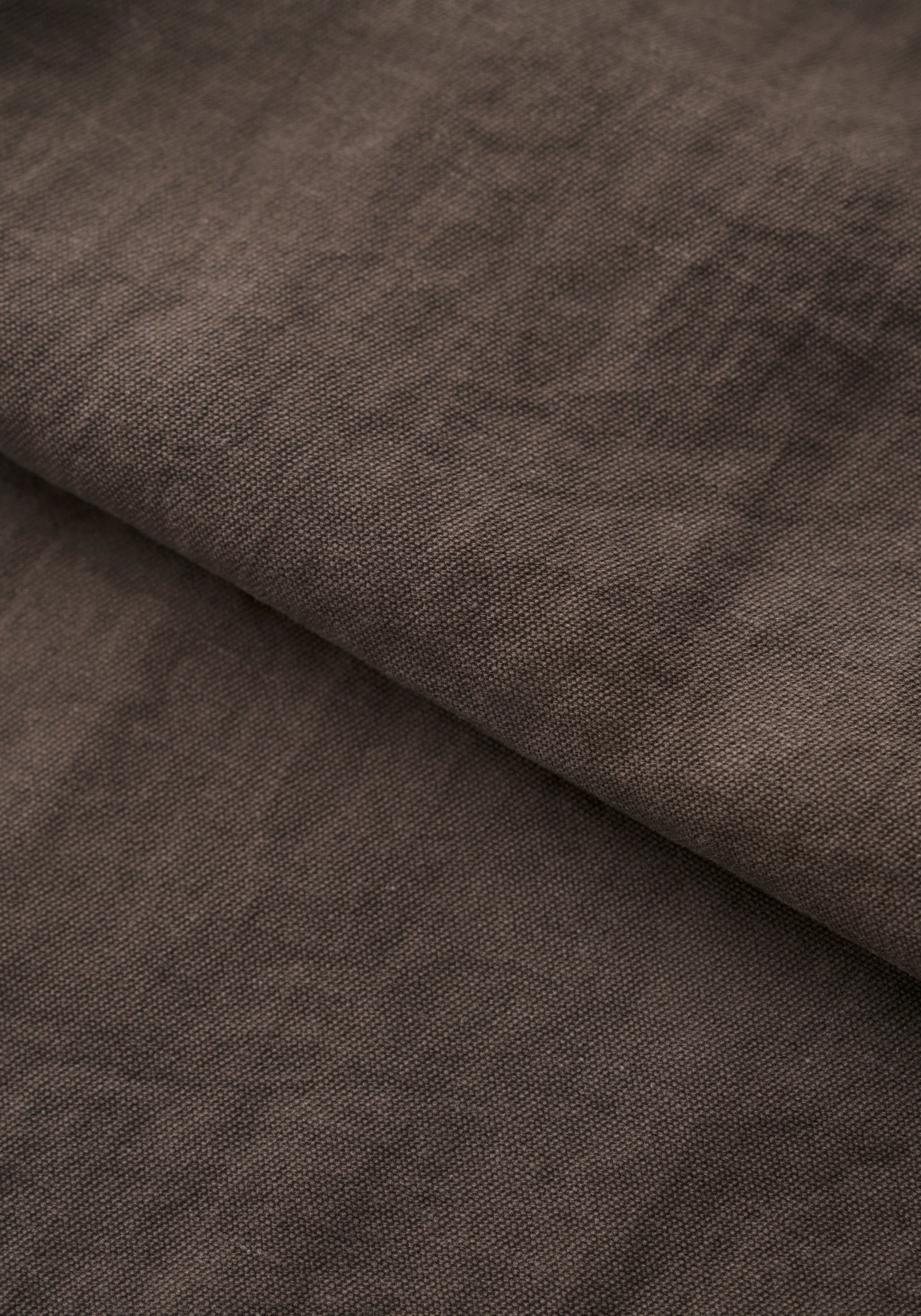 #color_raw umber