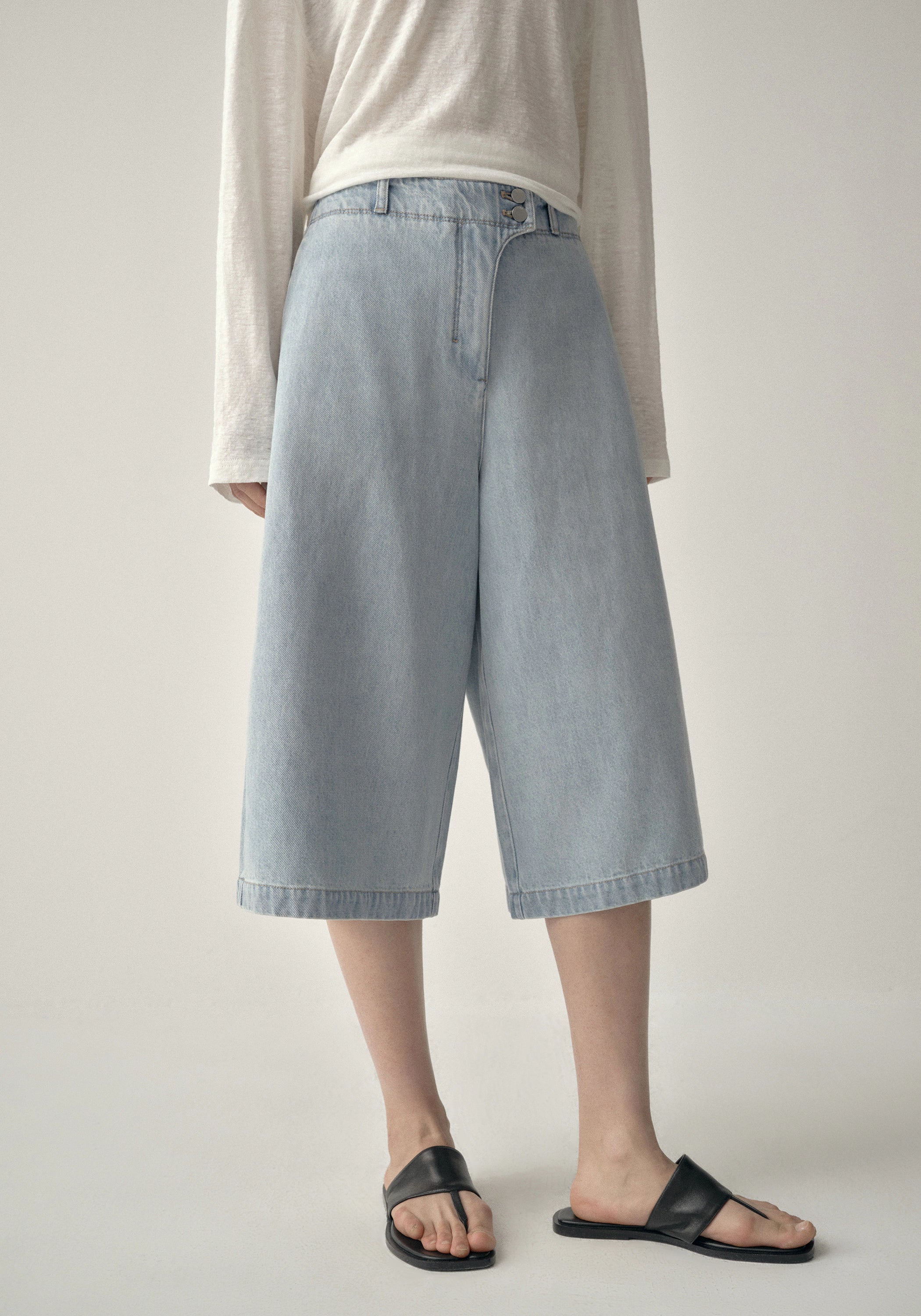 #color_denim light blue
