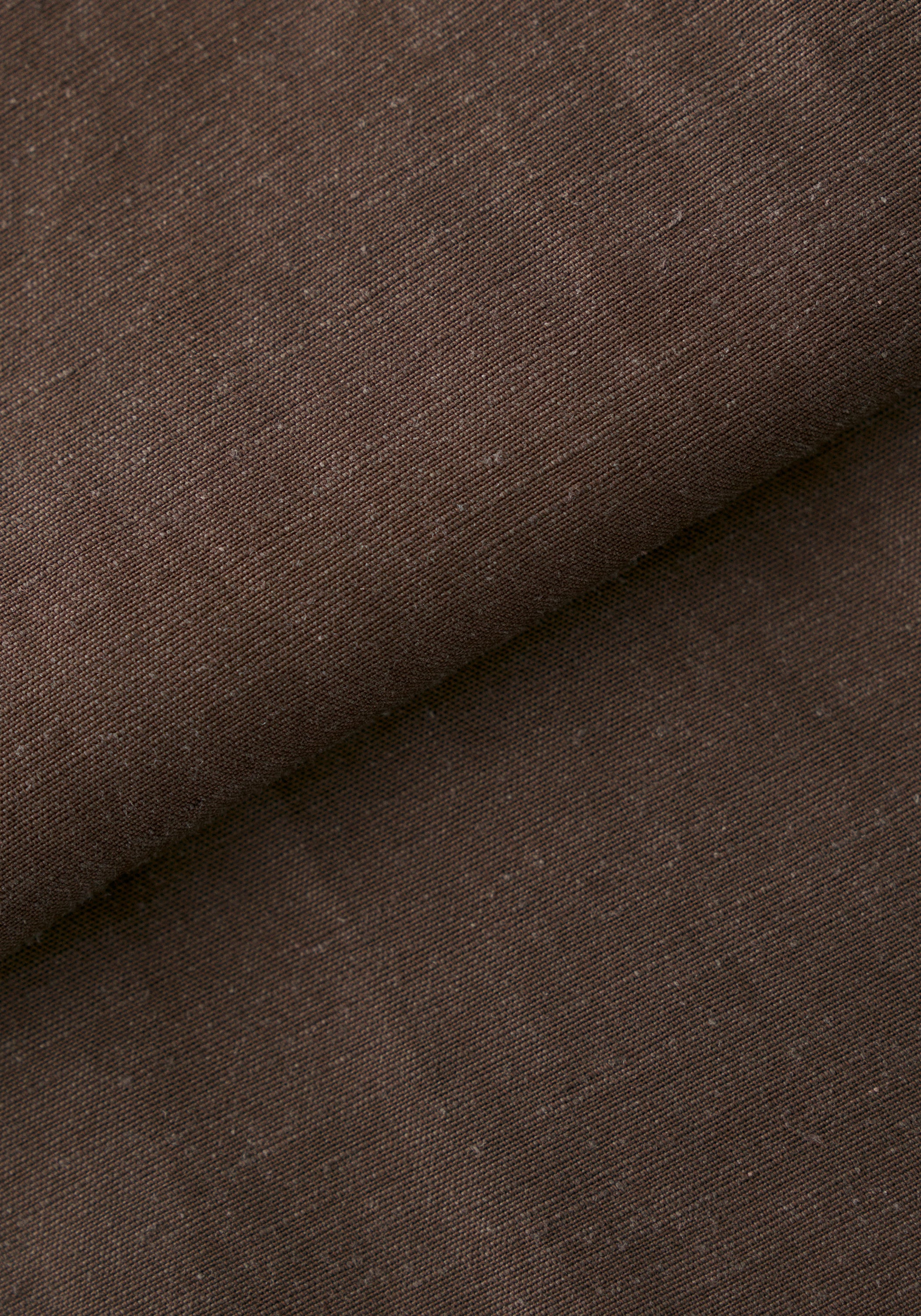 #color_raw umber