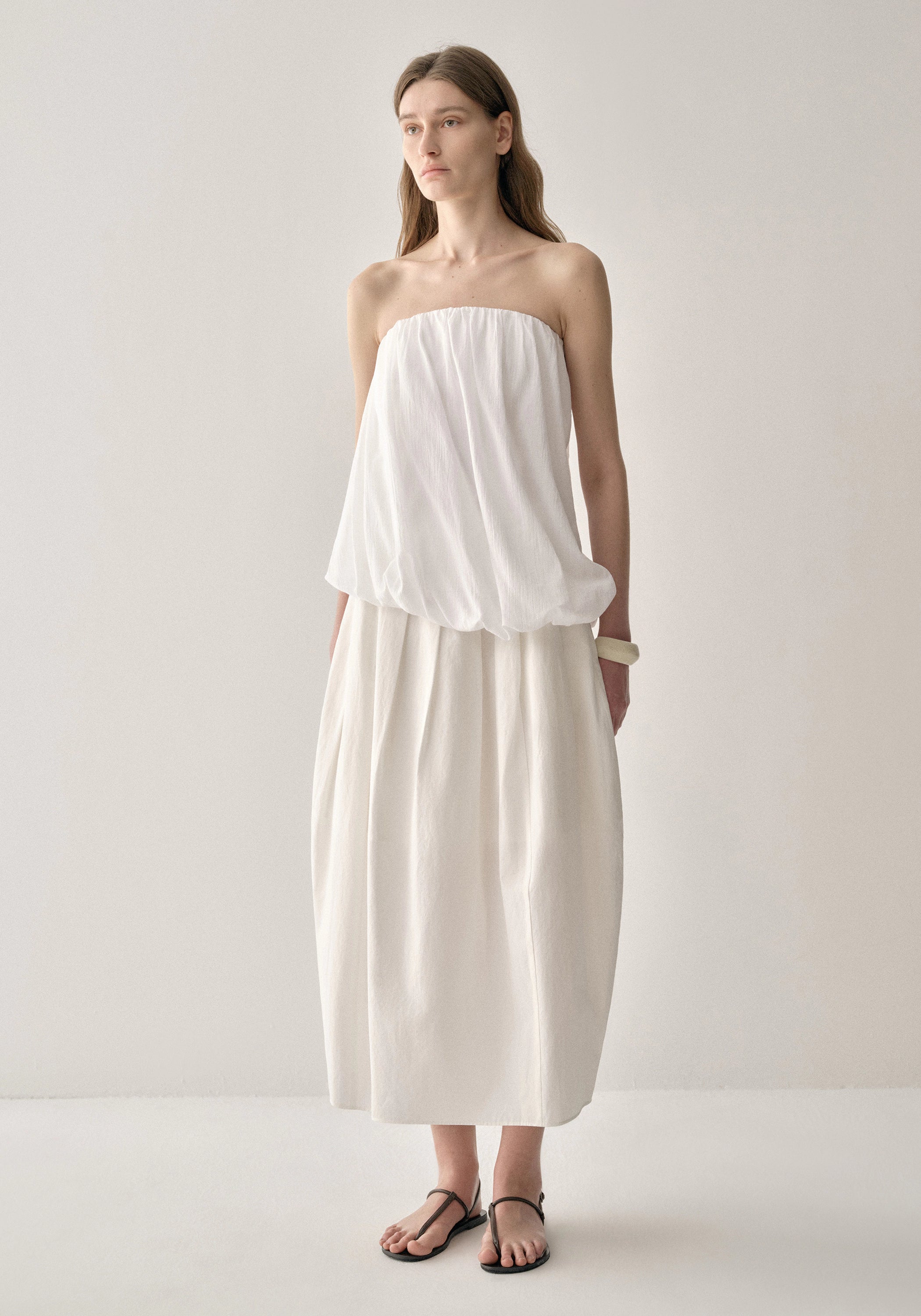 #color_cream white