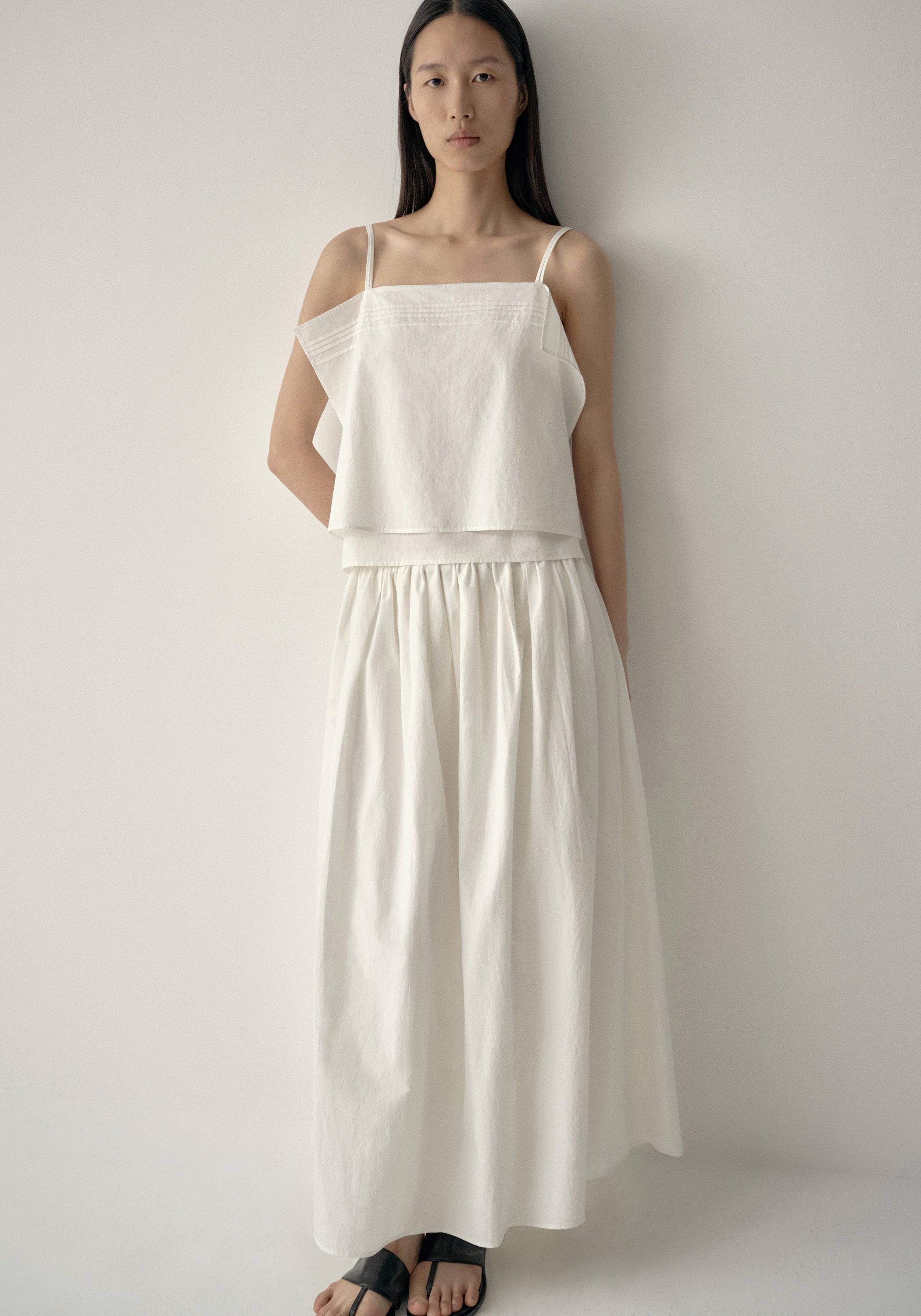 #color_off white