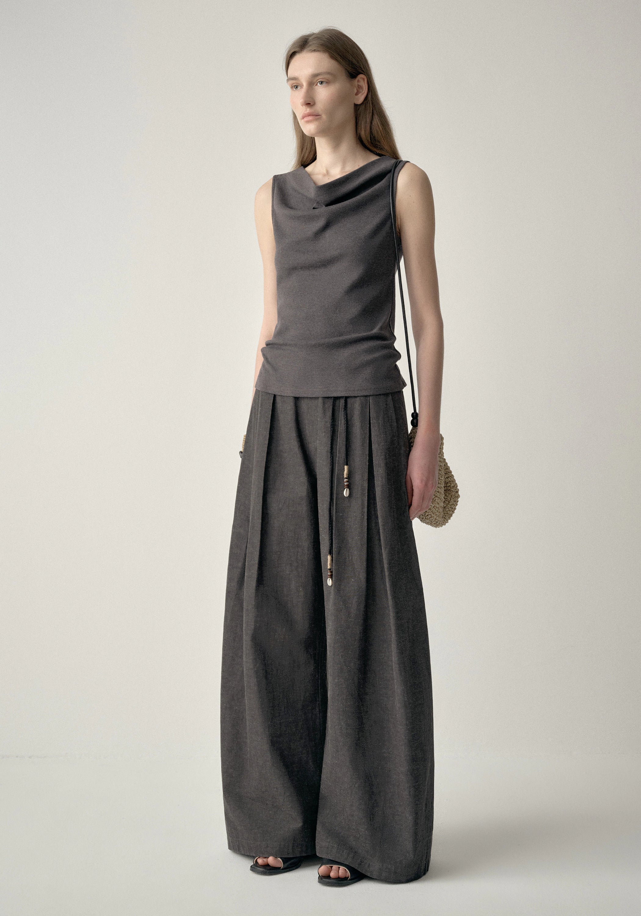 #color_dark gray