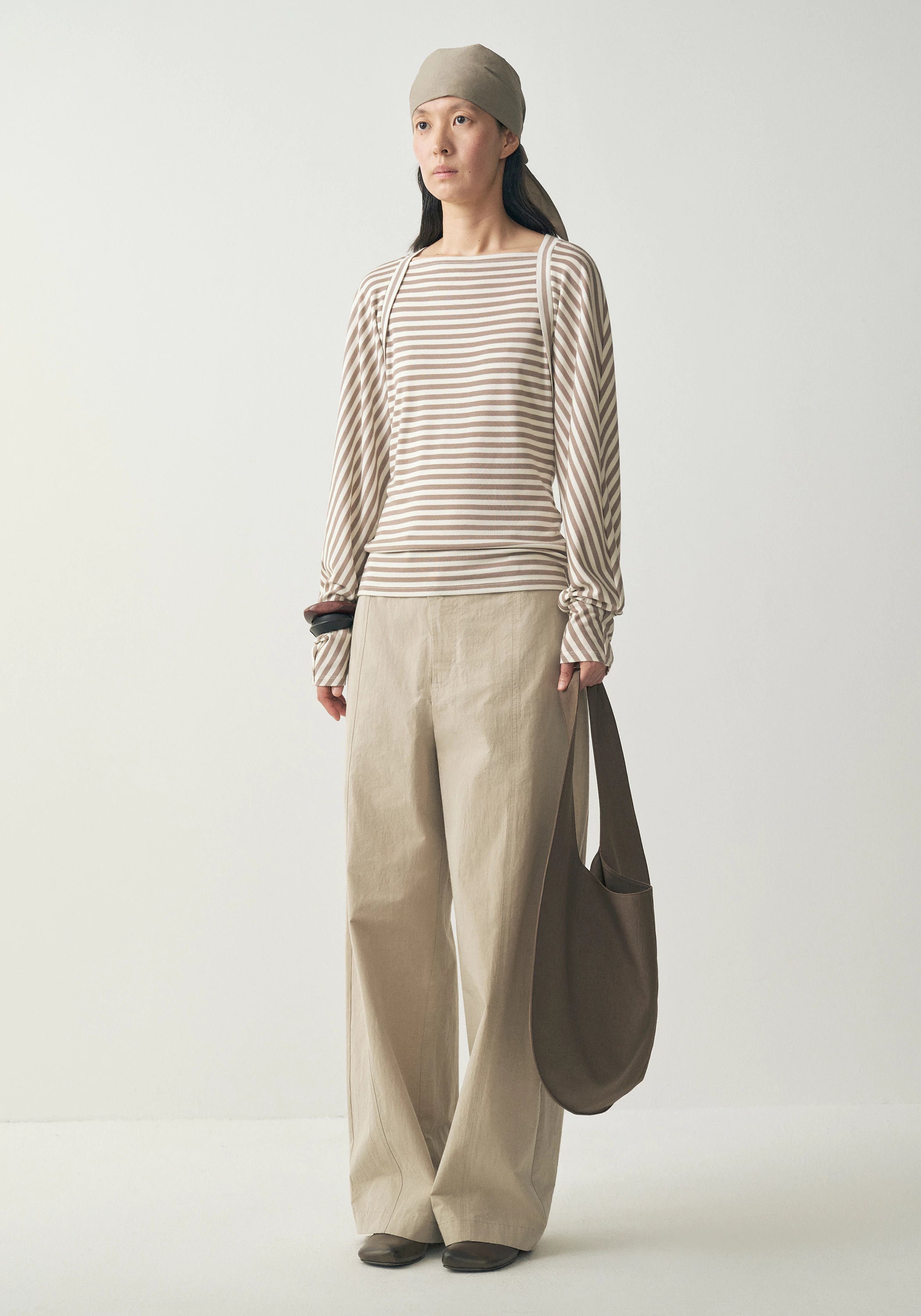 #color_light khaki