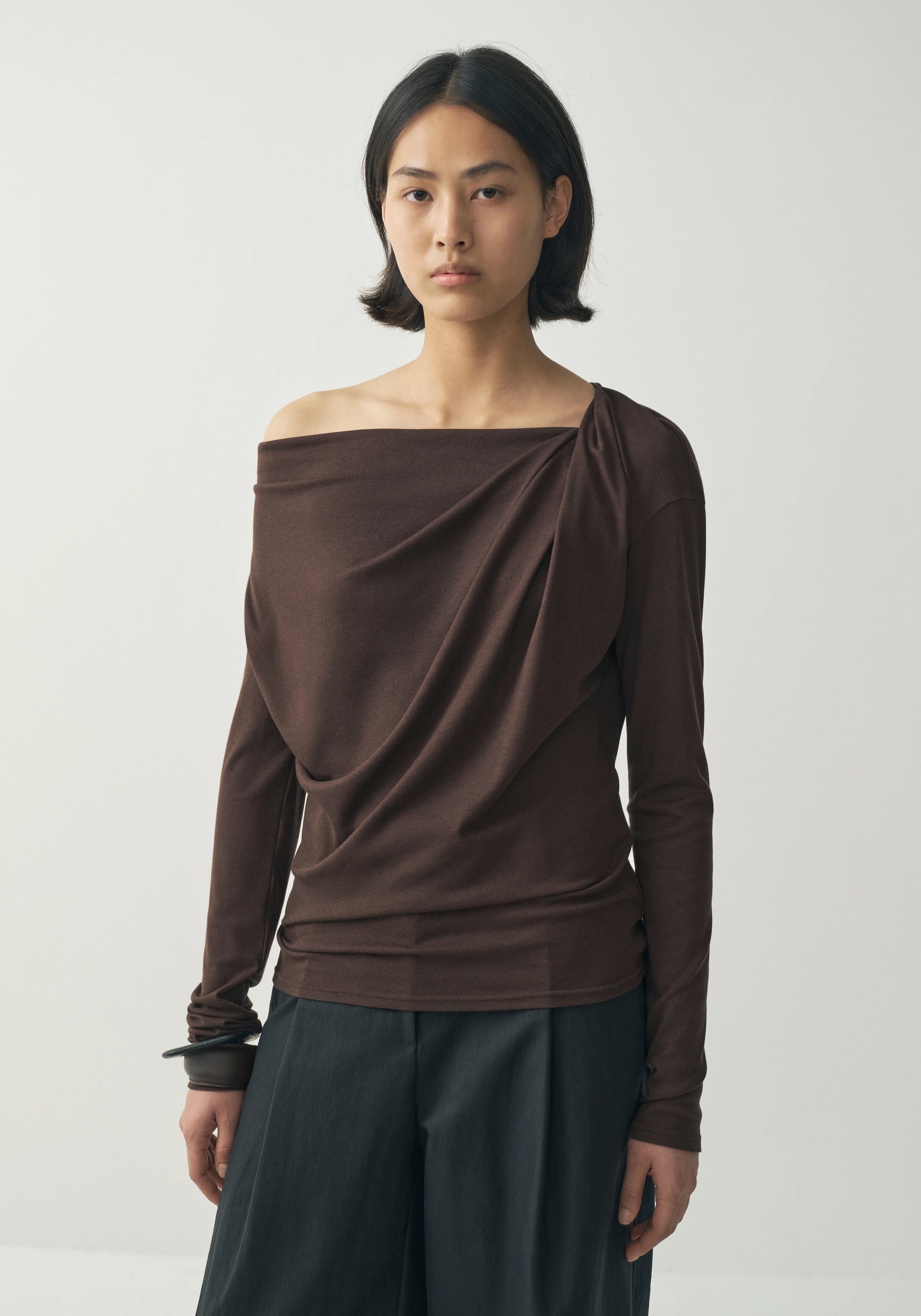 #color_raw umber