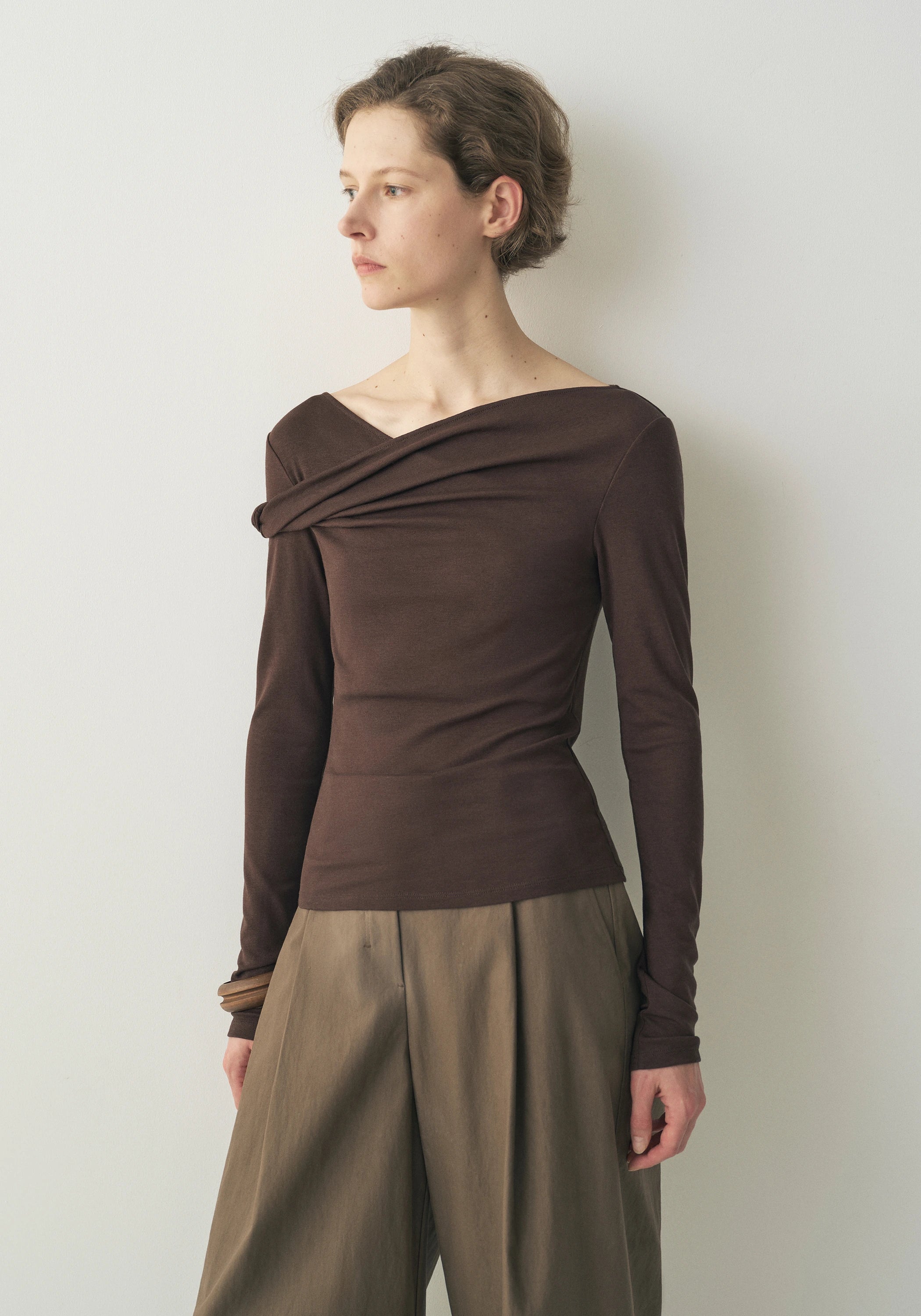 #color_raw umber