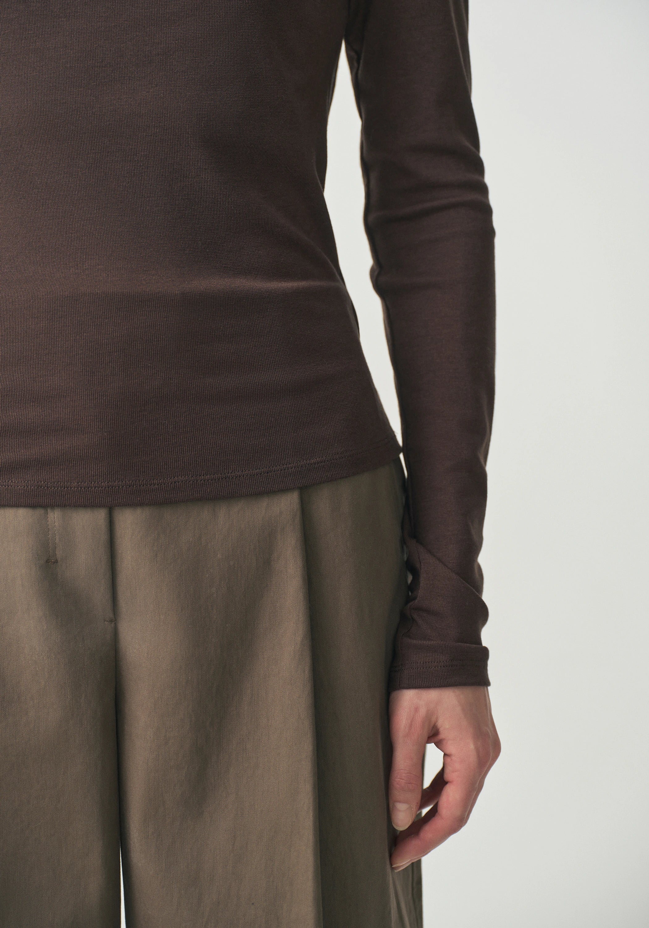 #color_raw umber