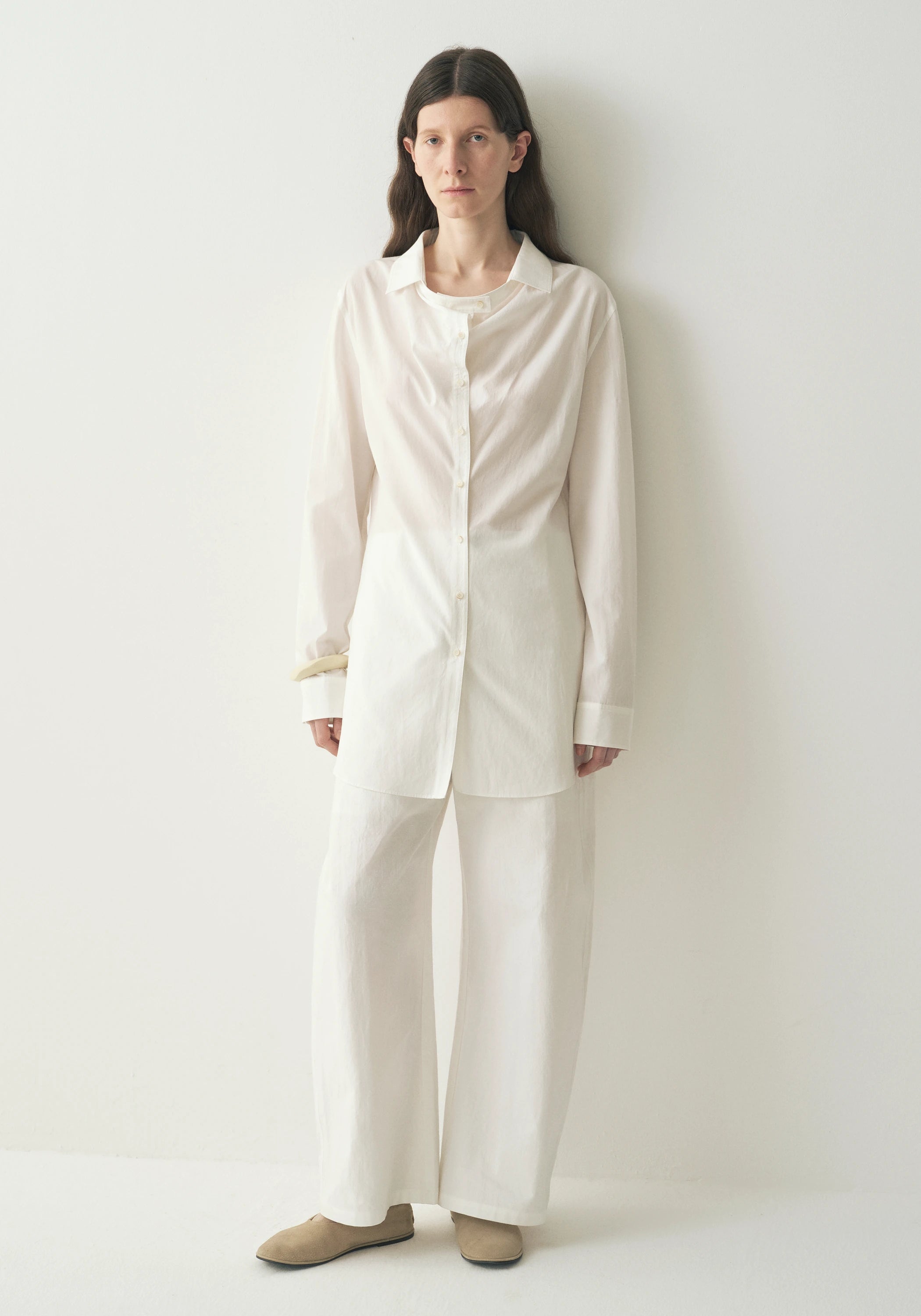 #color_off white