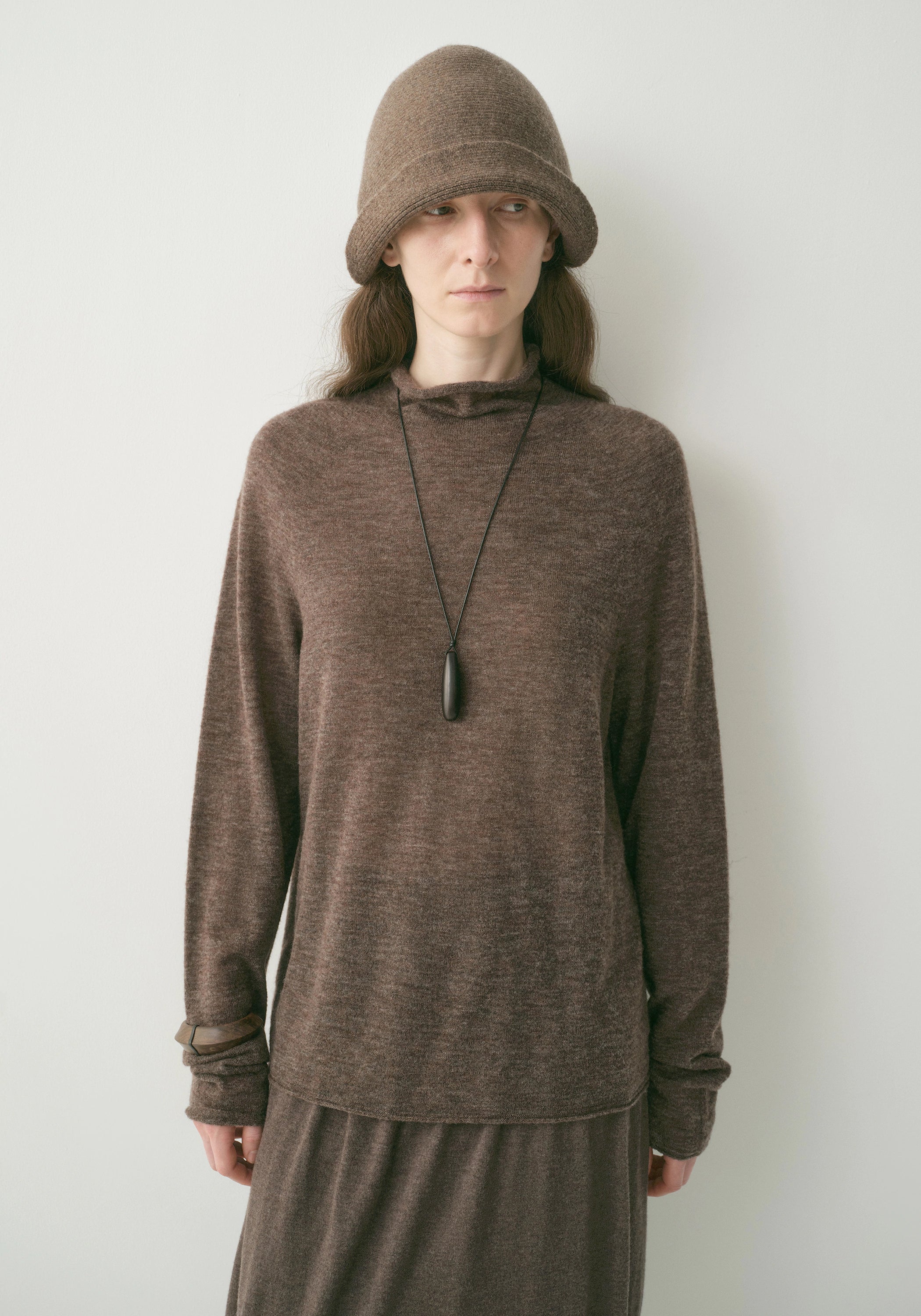 #color_raw umber
