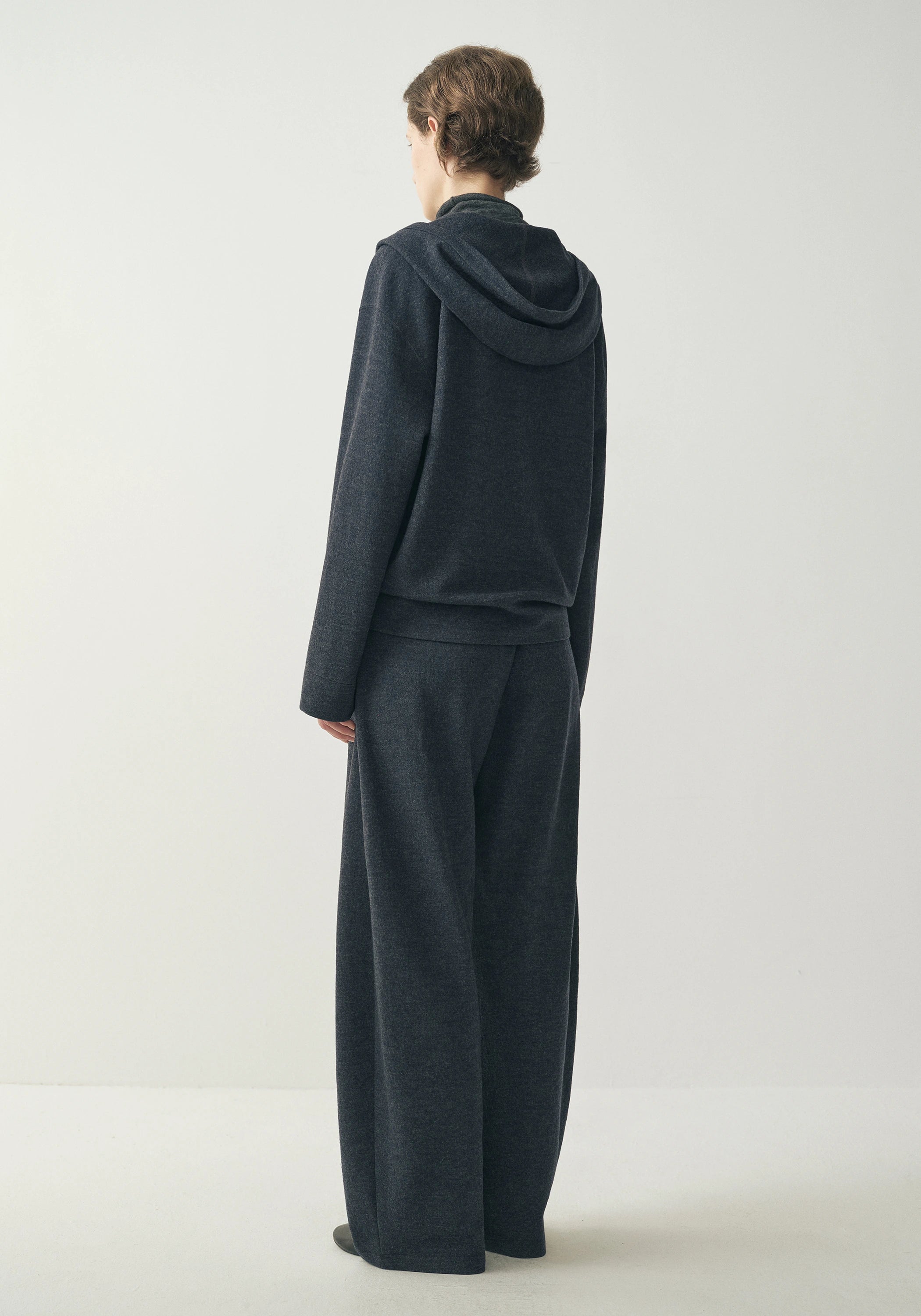 #color_dark gray