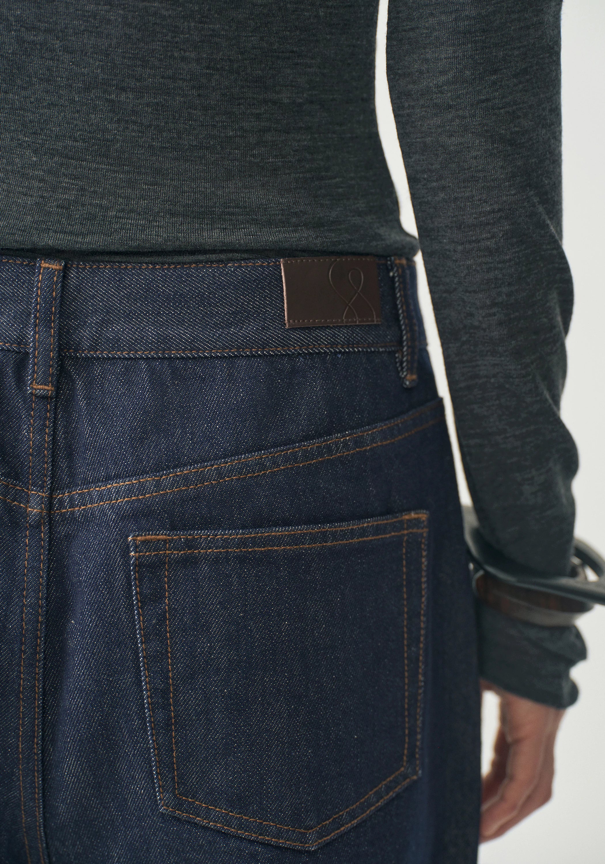 #color_raw denim