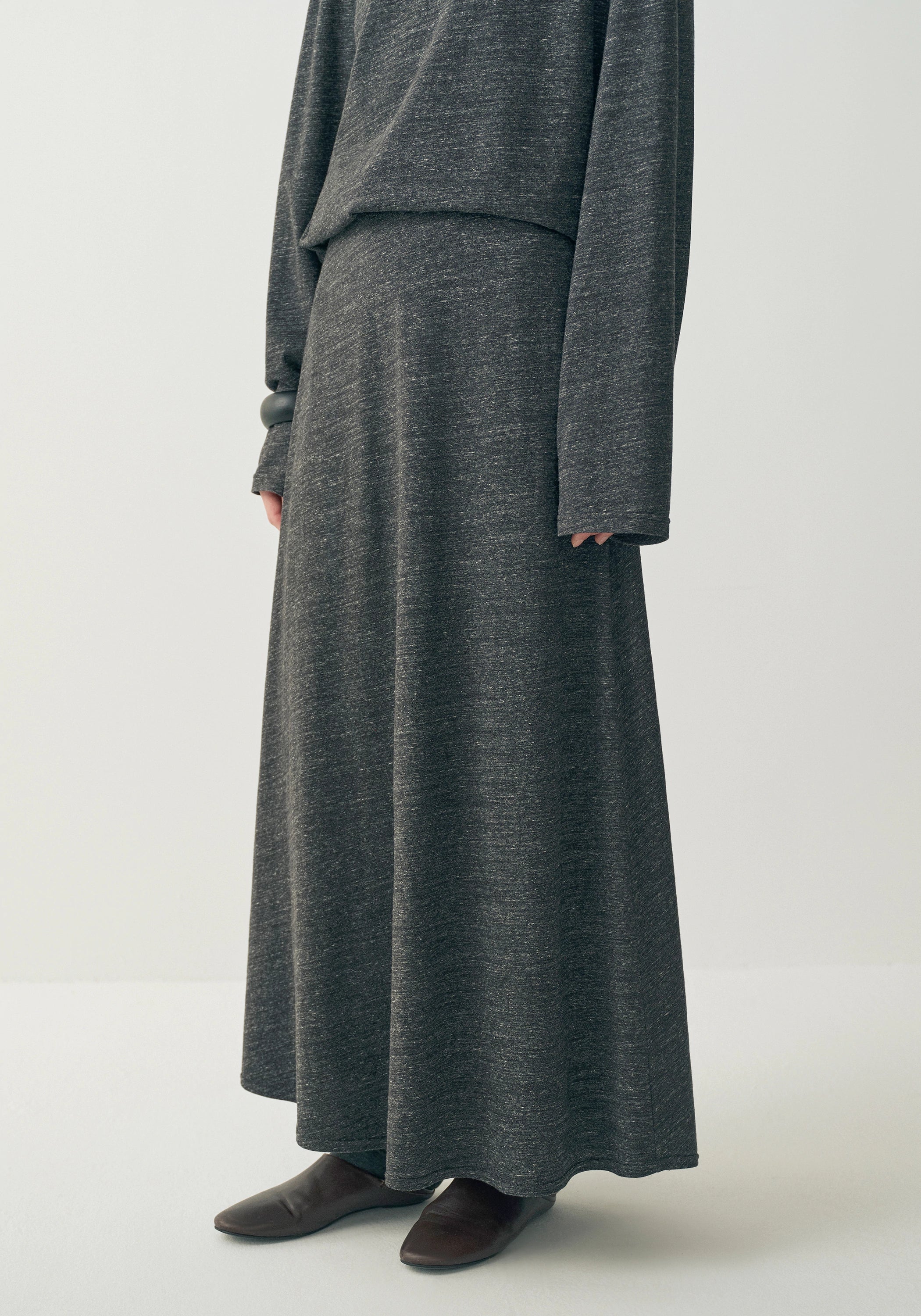 #color_dark gray