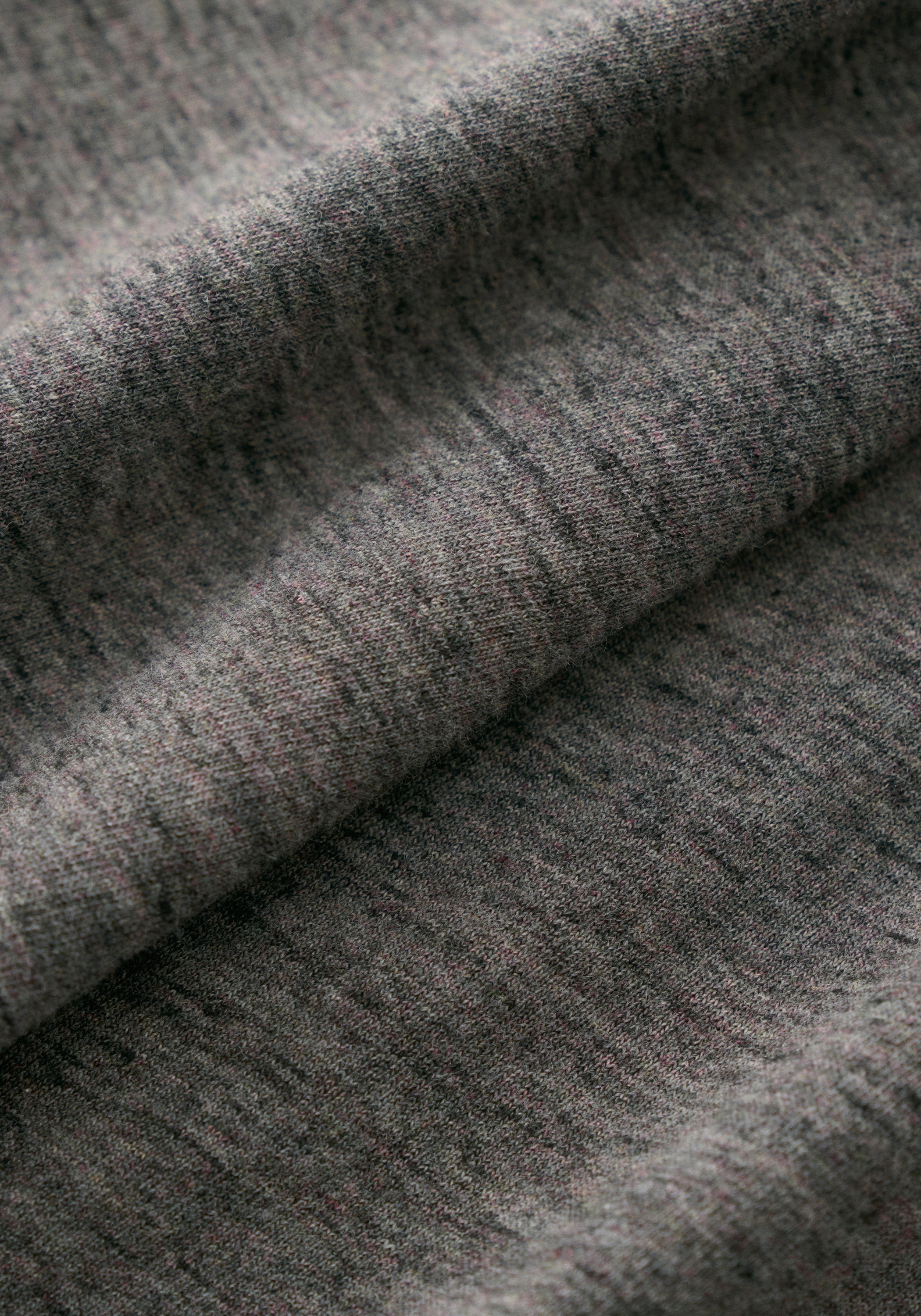 #color_plum brown
