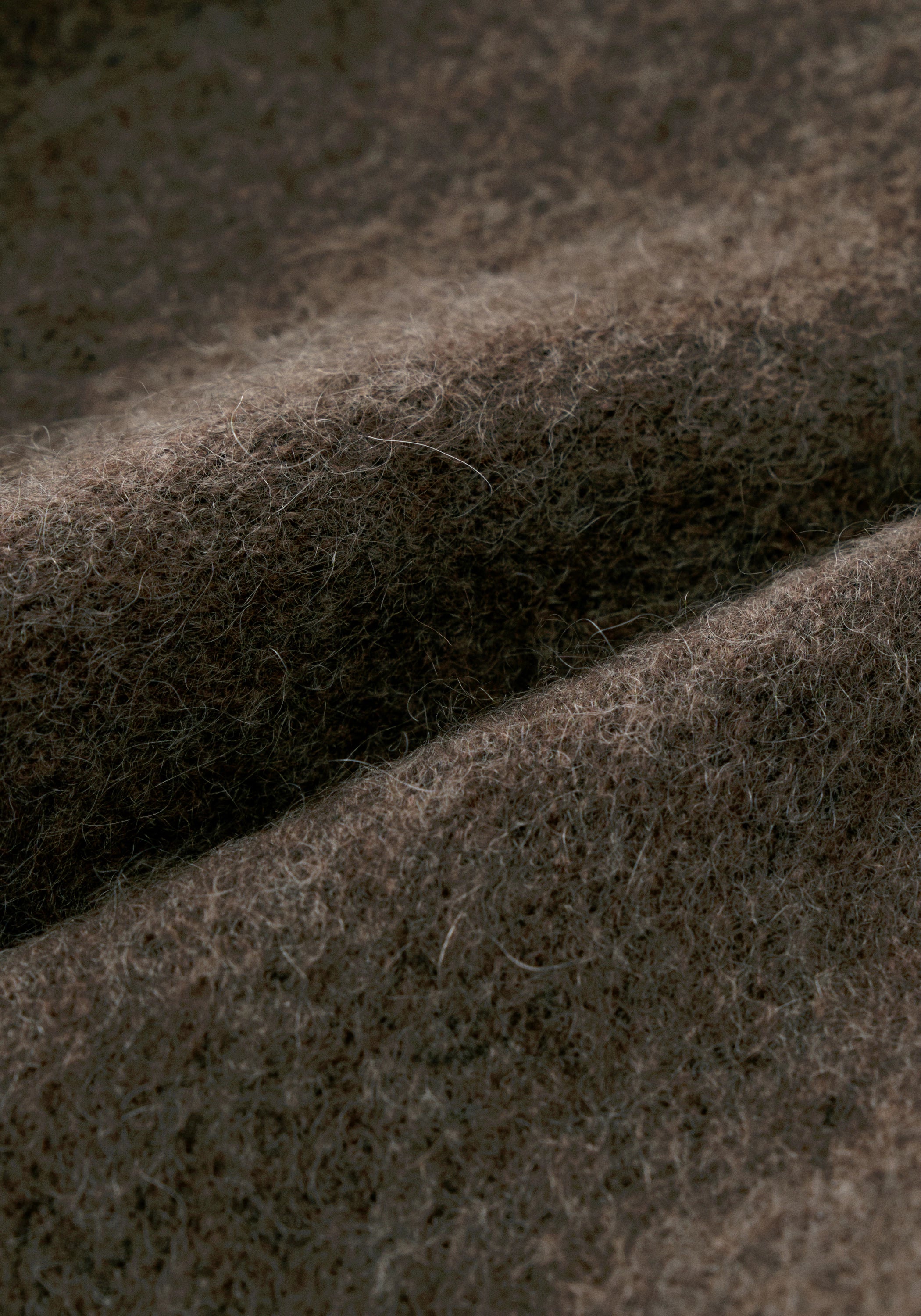 #color_raw umber