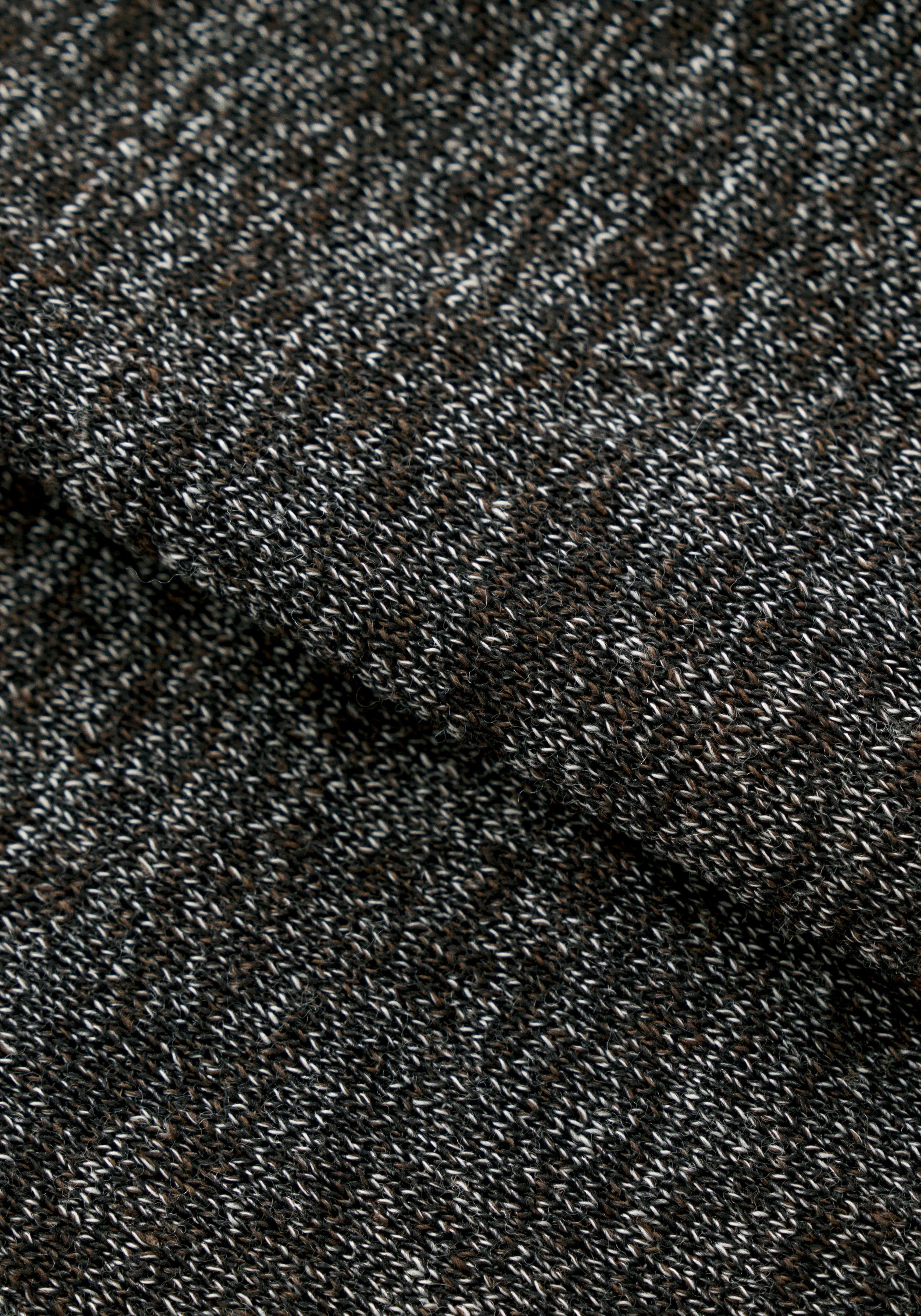 #color_raw umber