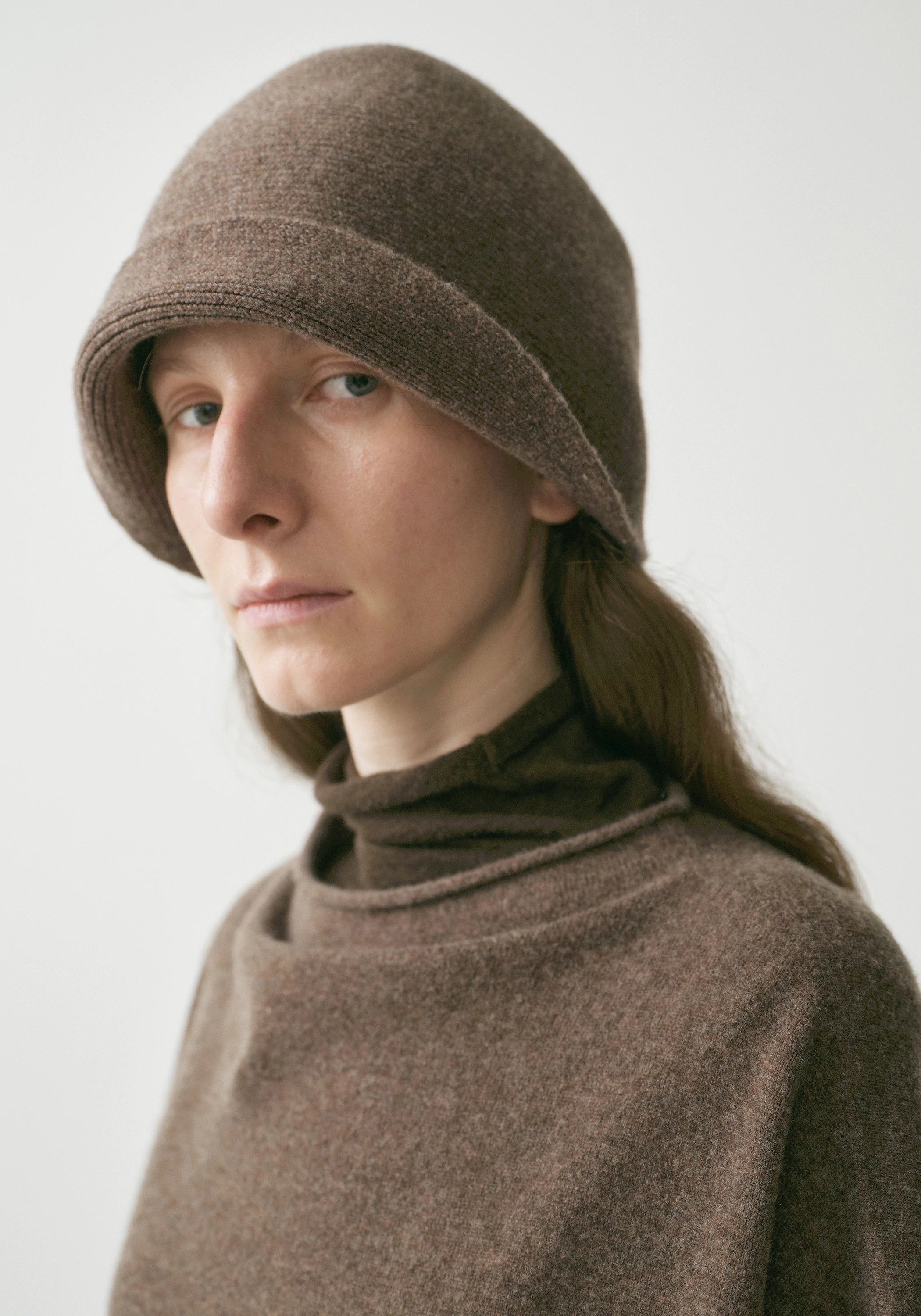 #color_raw umber