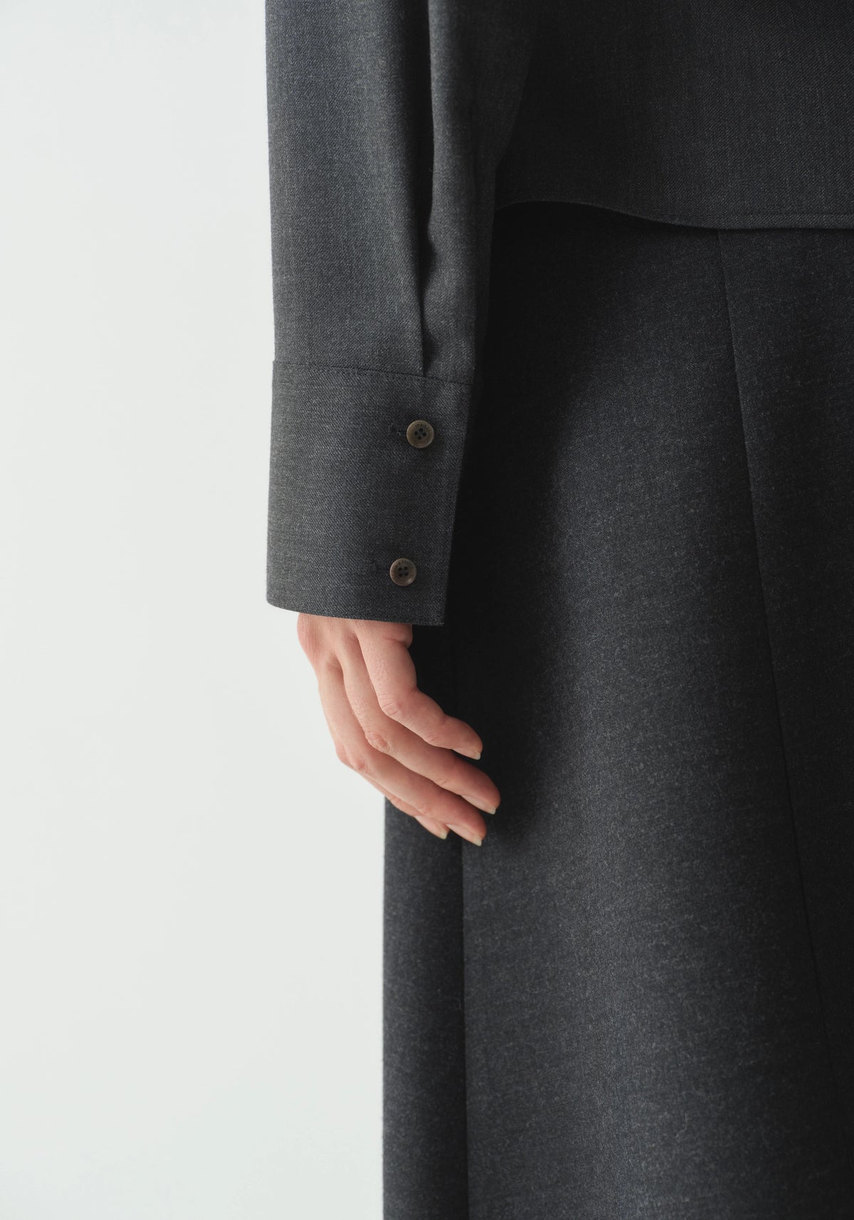 #color_dark gray