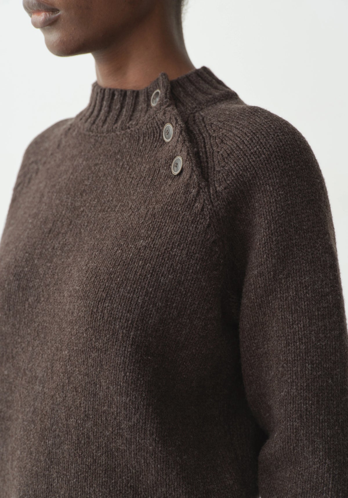 #color_raw umber