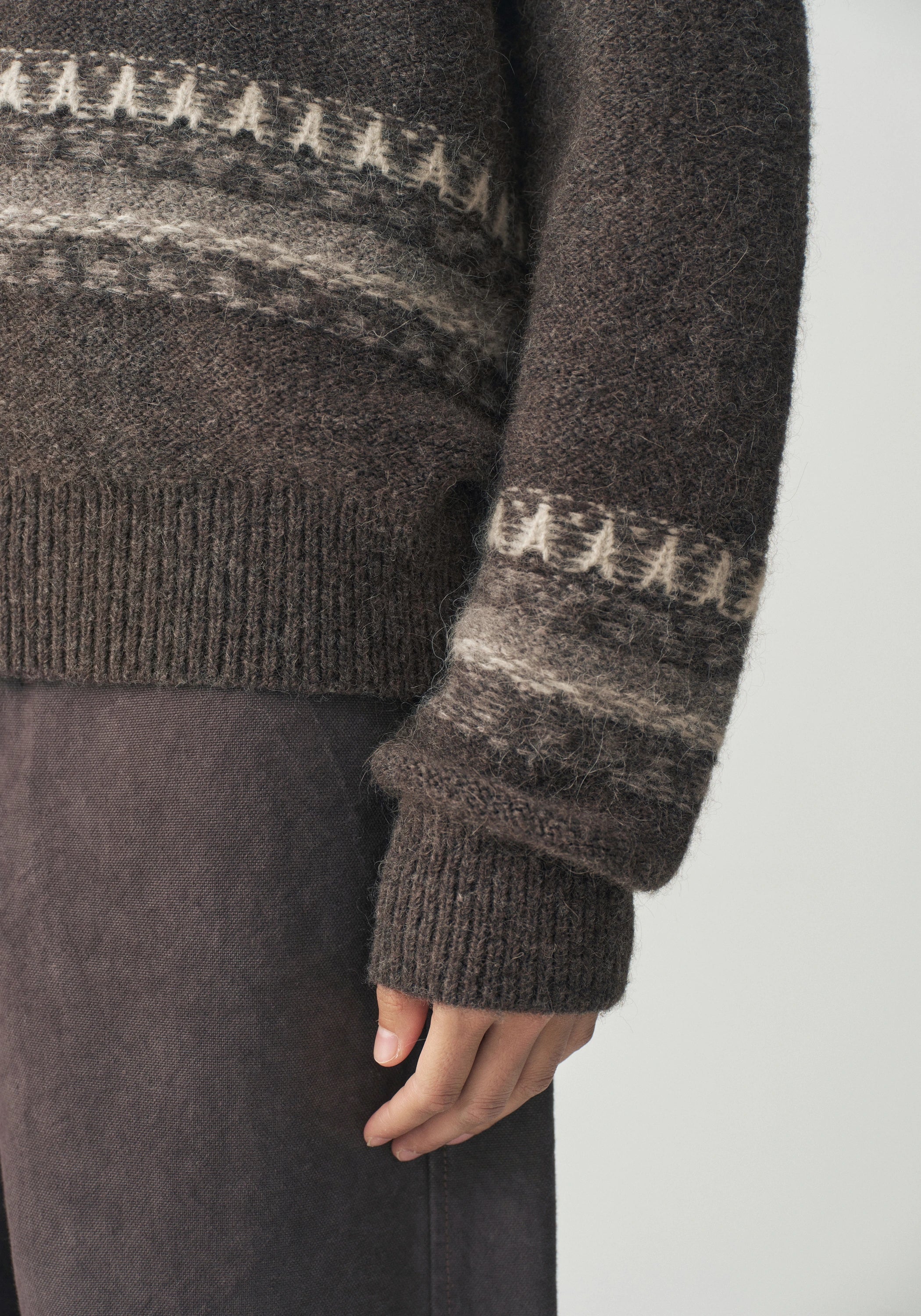 #color_raw umber