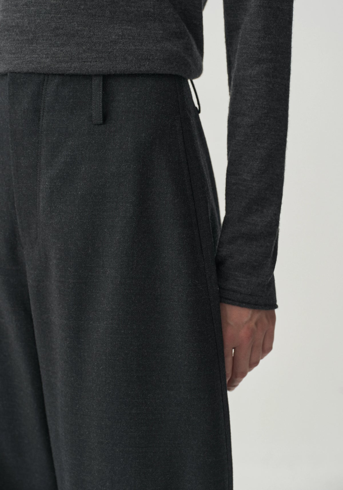 #color_dark gray