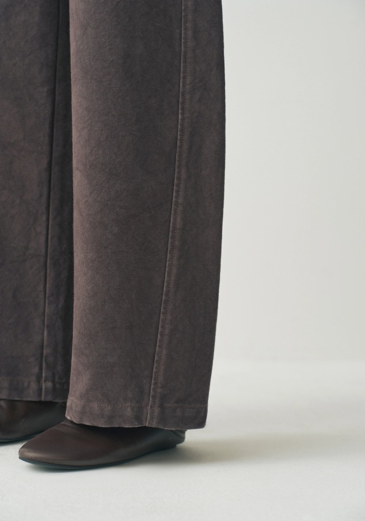 #color_raw umber
