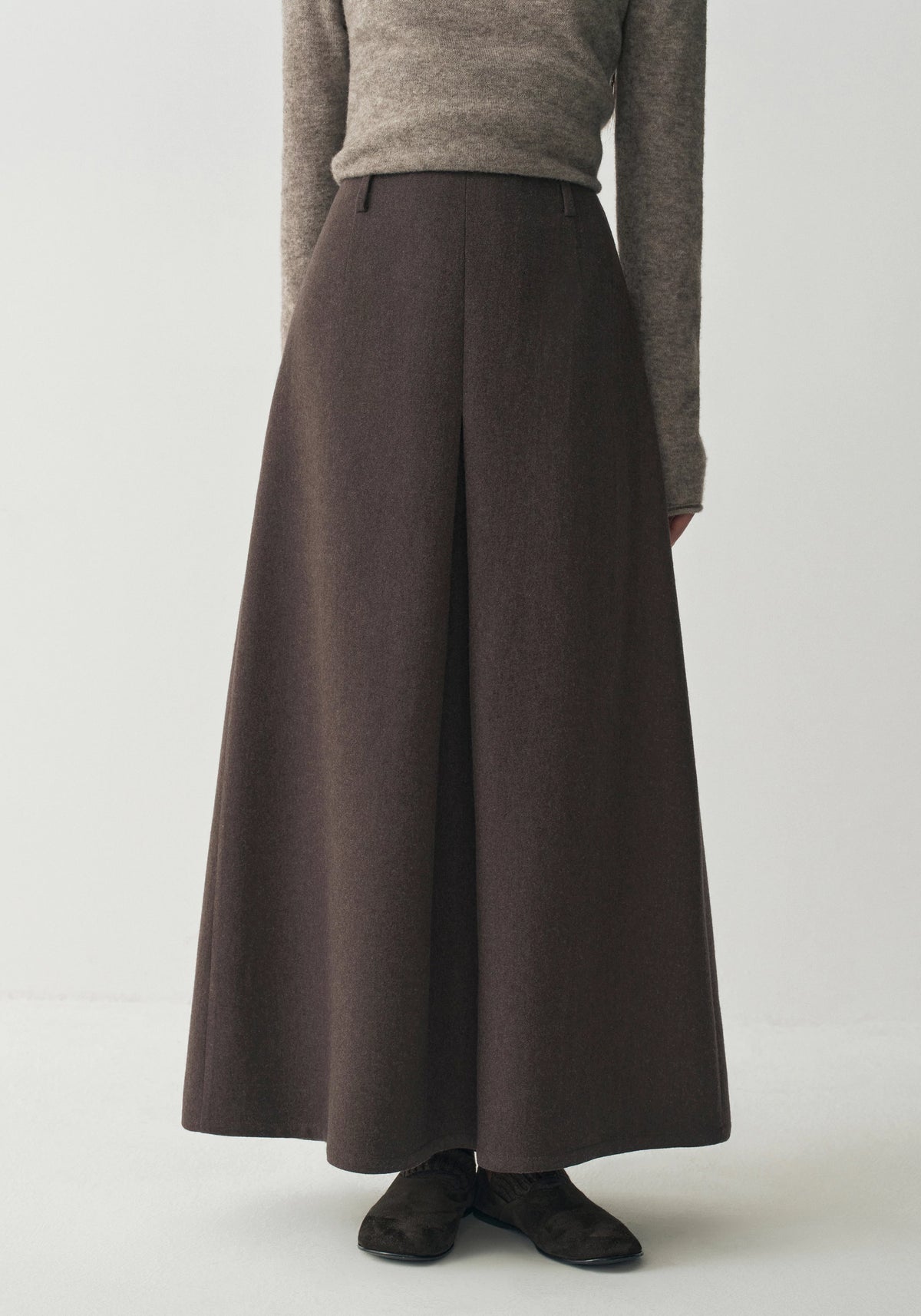 #color_raw umber