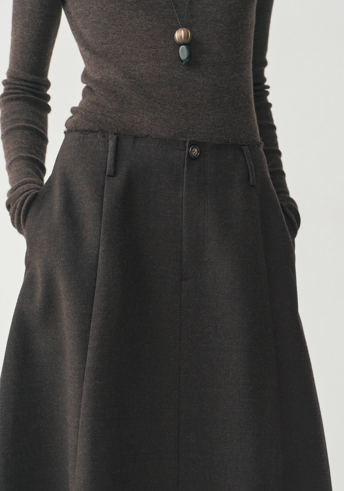 #color_raw umber